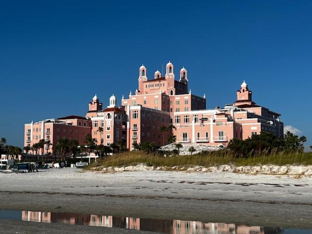 Pelican House *