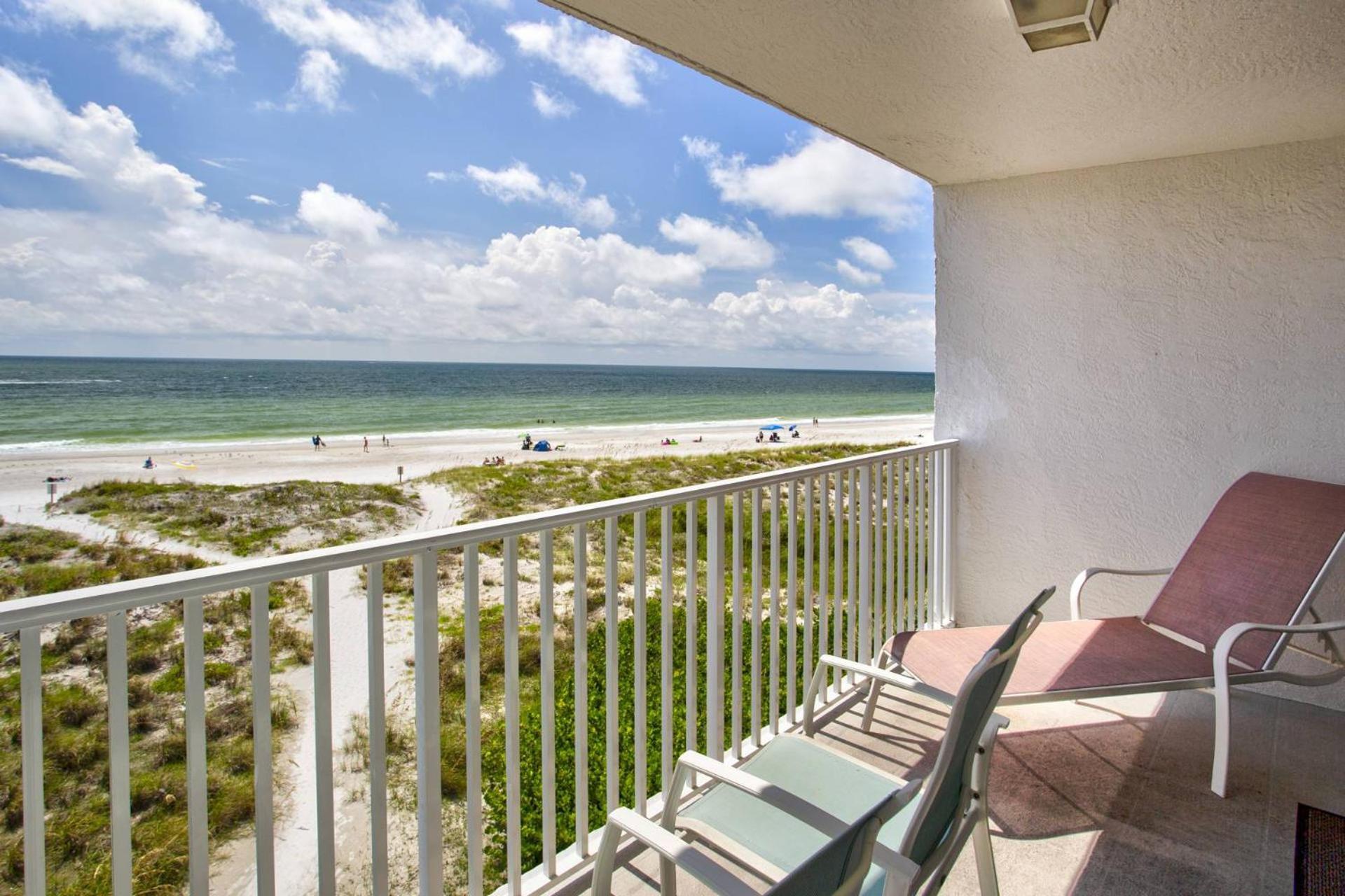 302 - * St. Pete Beach