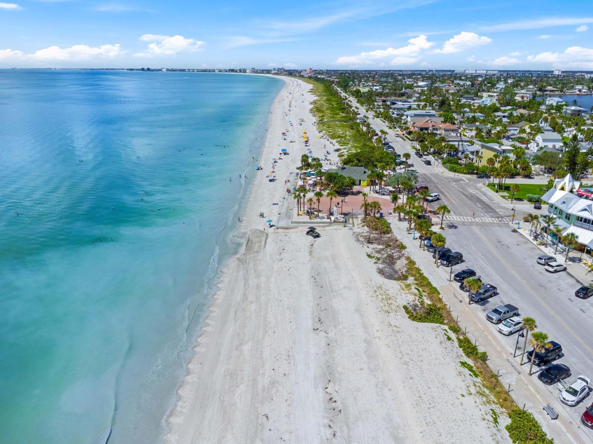 La Tortuga Historic Pass A Grille St Pete 1 Apartment St. Pete Beach