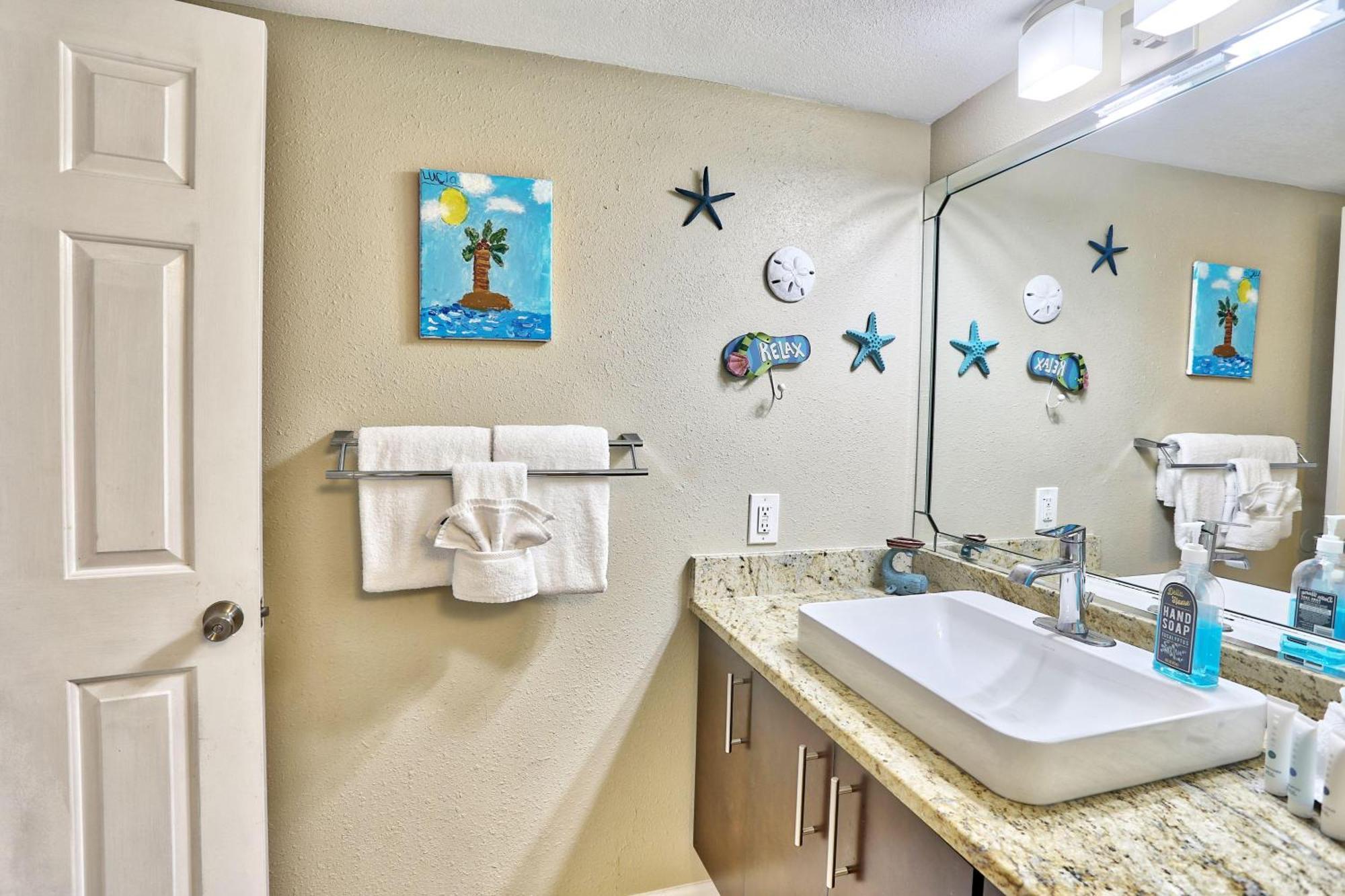 Arena De Madeira 103 - Premier * St. Pete Beach