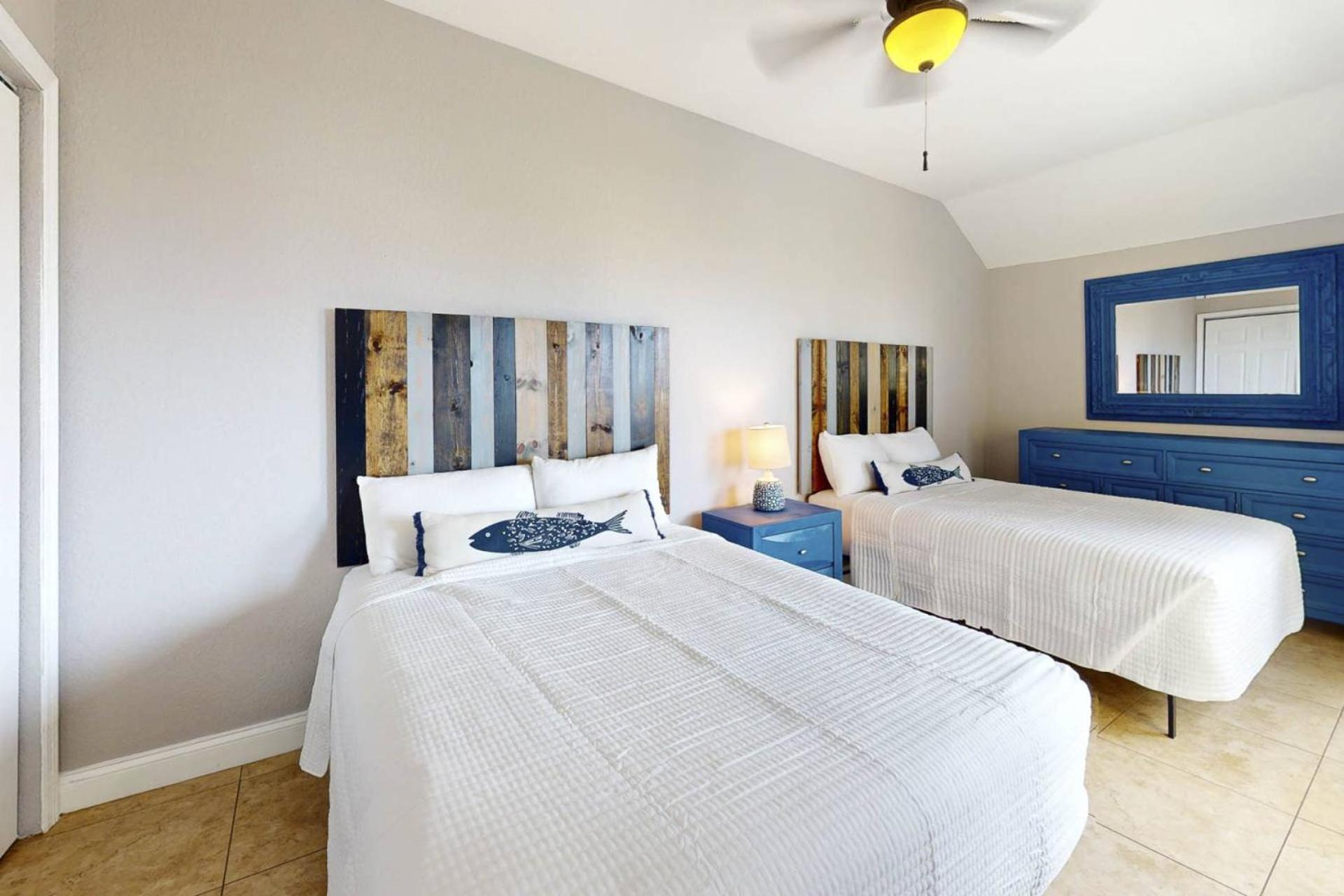 Holiday home 404 - Palms Of Treasure Island *