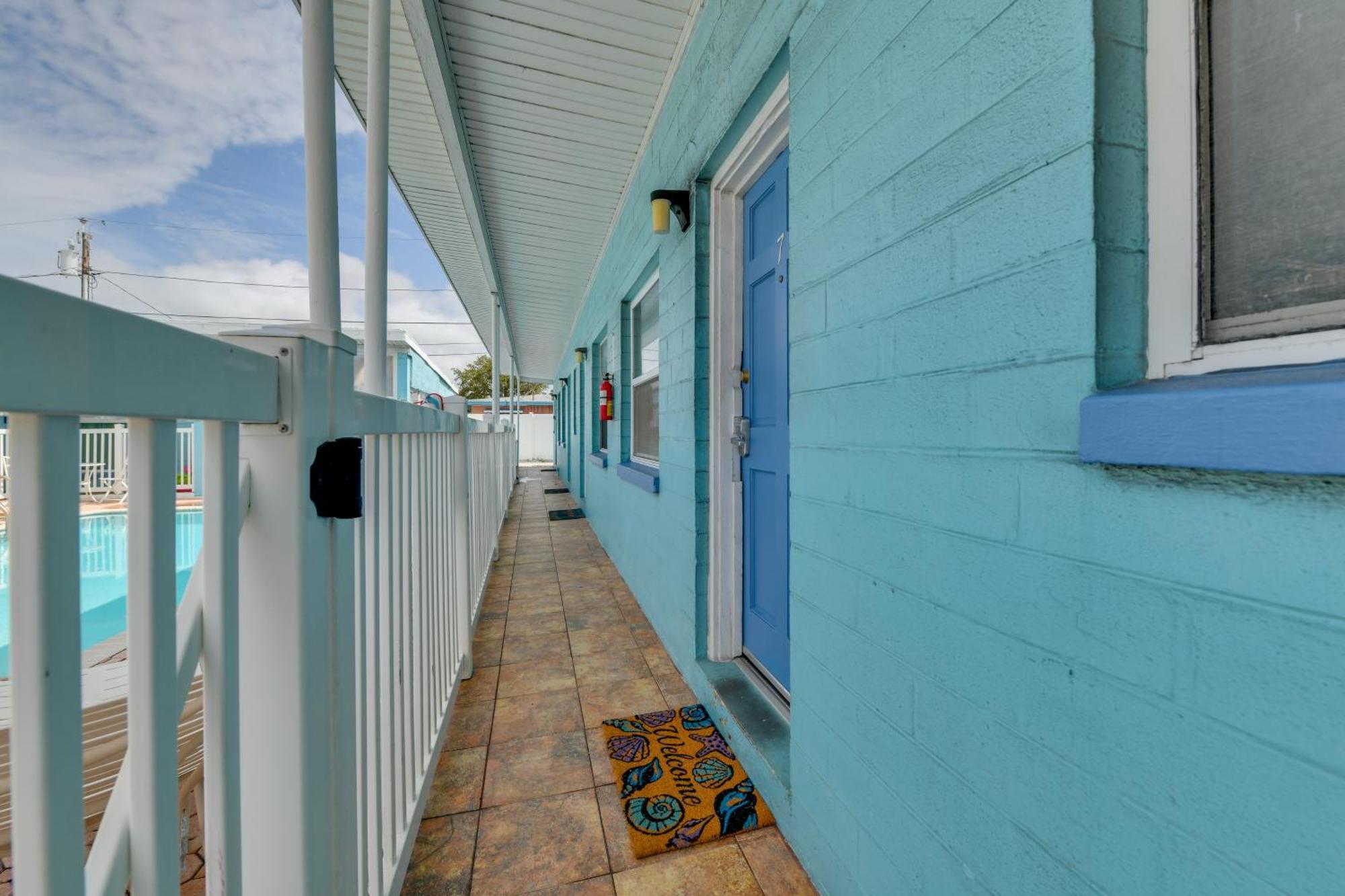 Apartment Madeira Walk To Johns Pass! St. Pete Beach