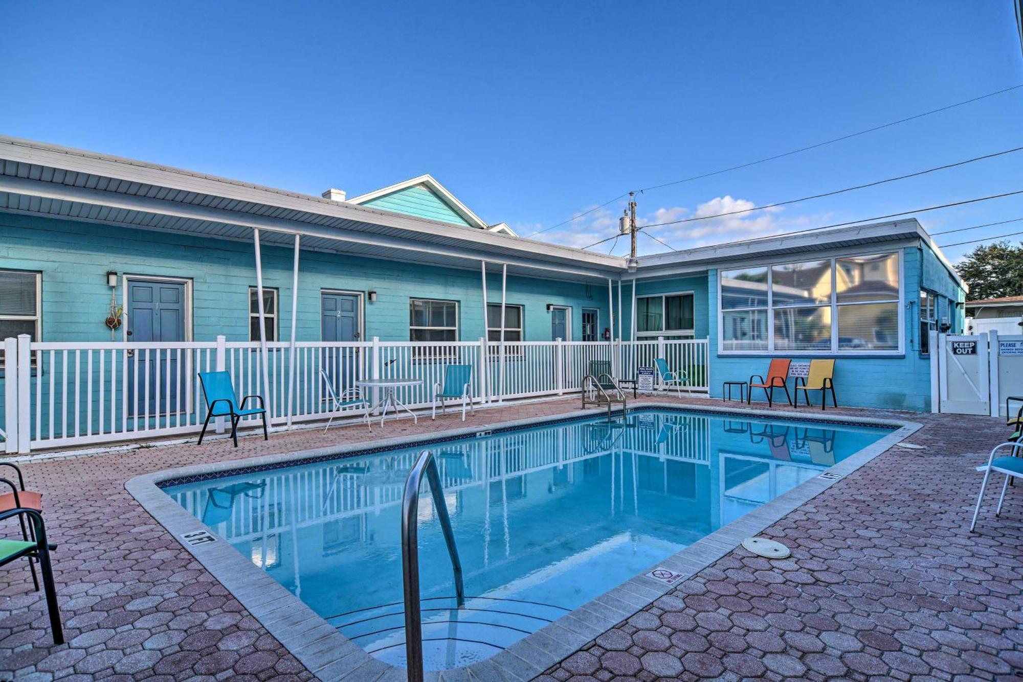 Apartment Madeira Walk To Johns Pass! St. Pete Beach