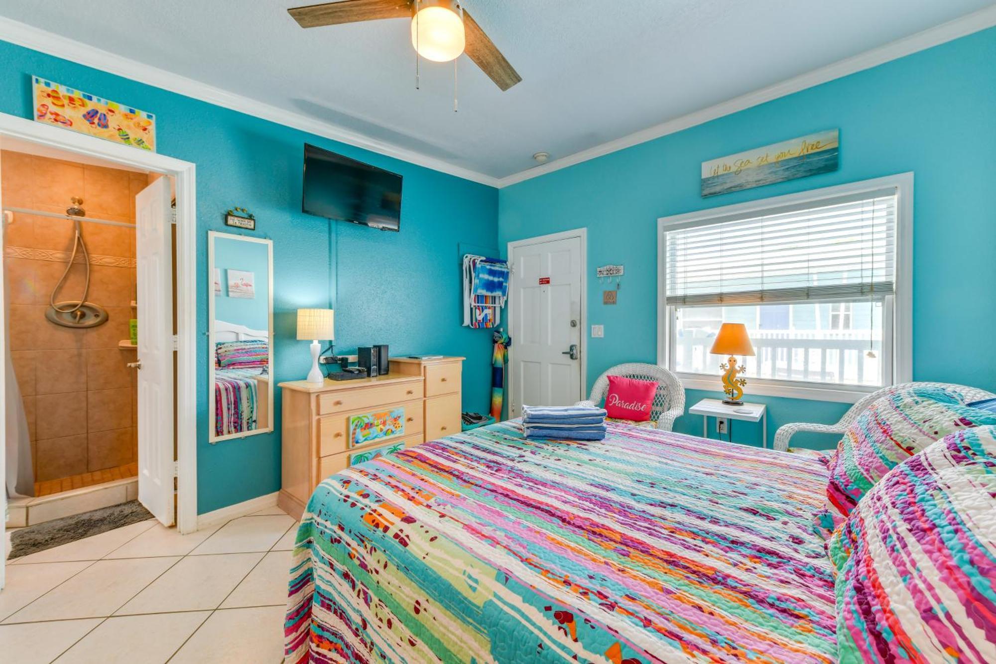 Apartment Madeira Walk To Johns Pass!