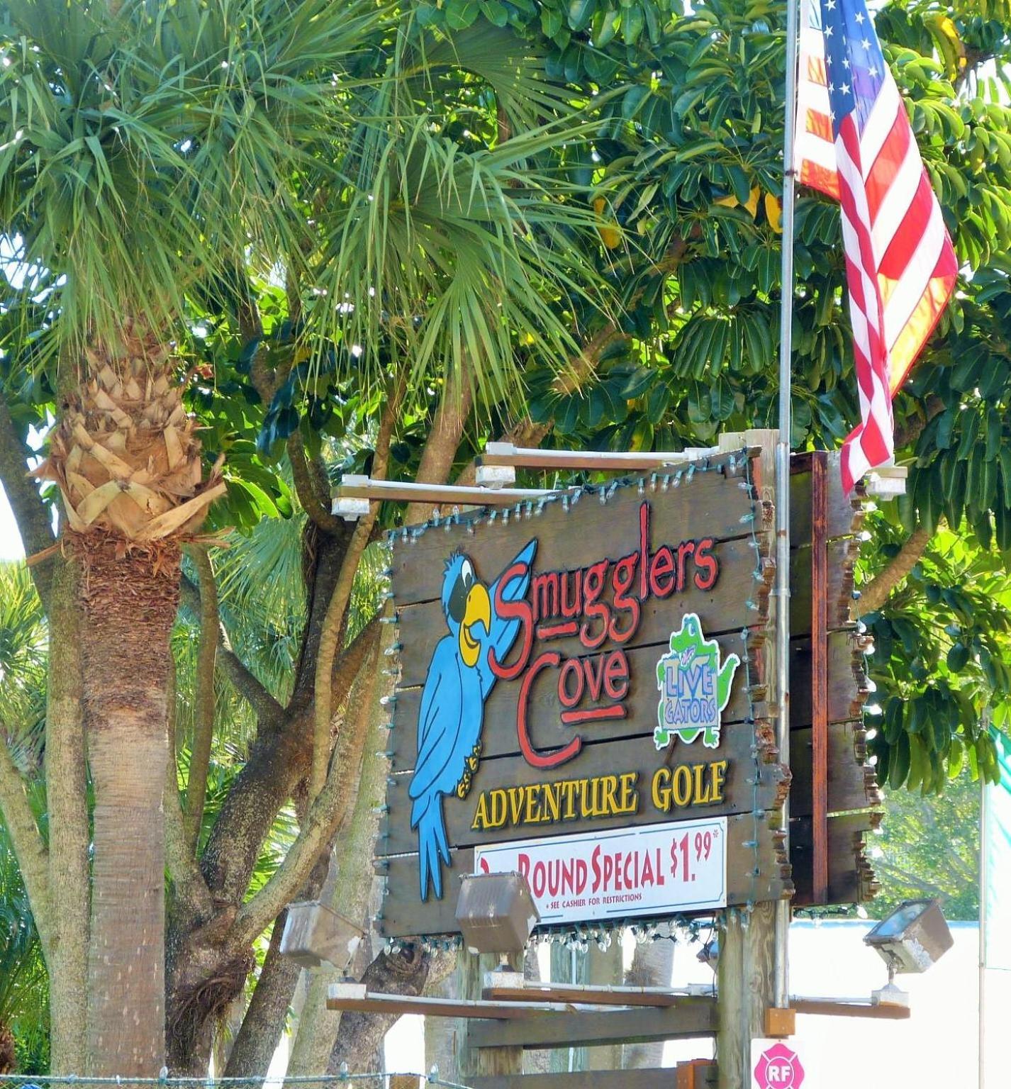 Open - Beachfront Luxury/spacious/free Amenities/walk Everywhere St. Pete Beach