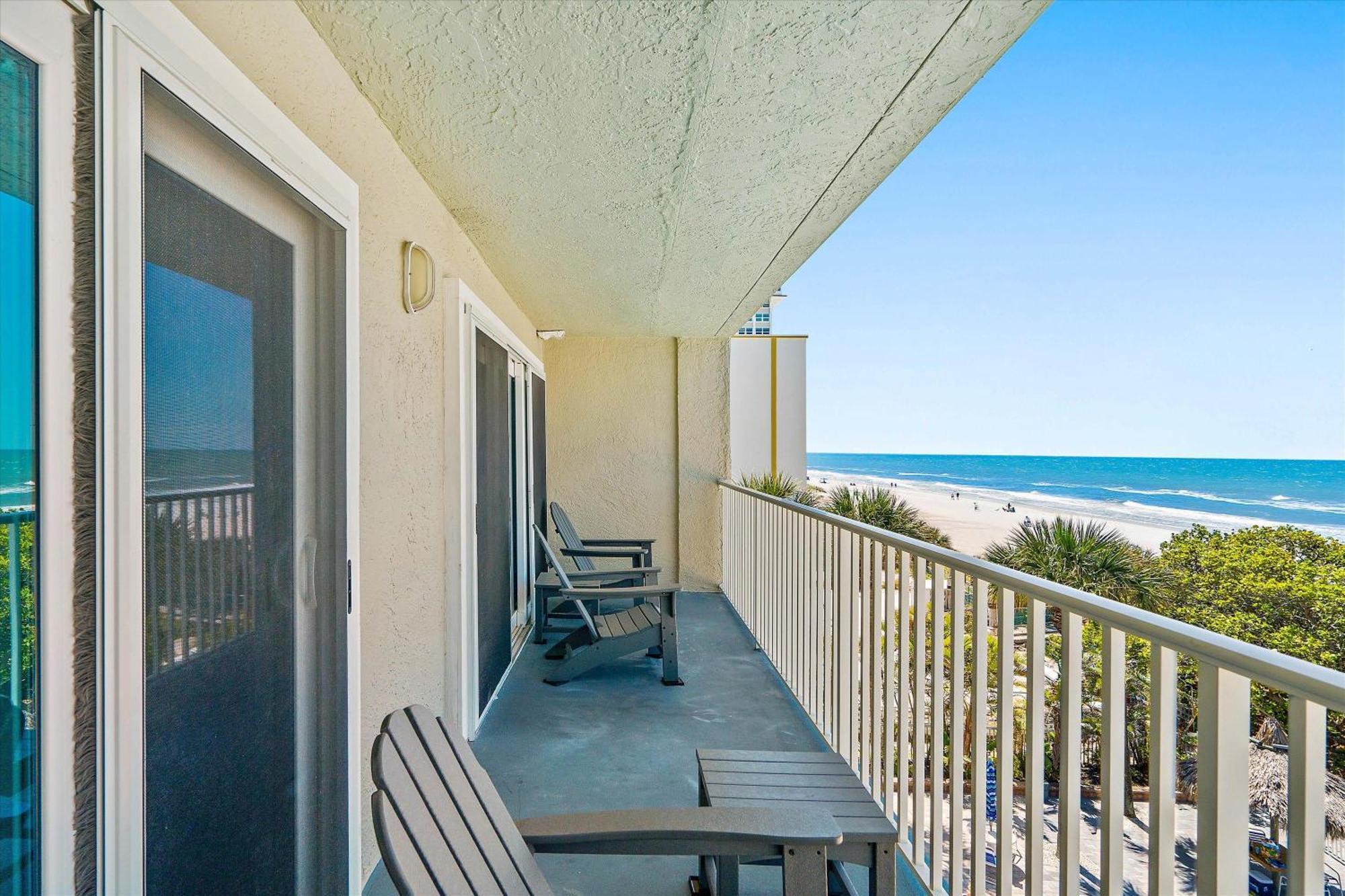 Holiday home Open - Beachfront Luxury/spacious/free Amenities/walk Everywhere *