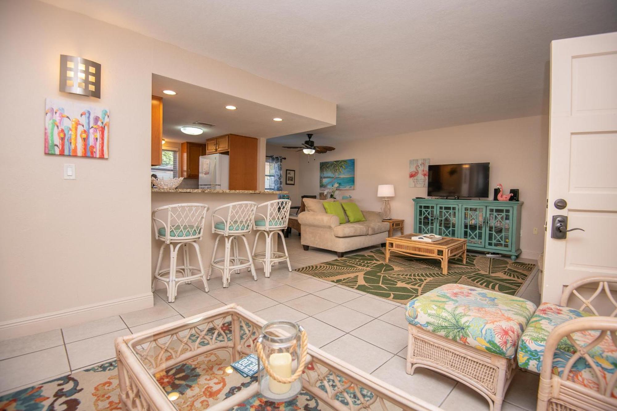 Holiday home Beach/discount/parking/walkable