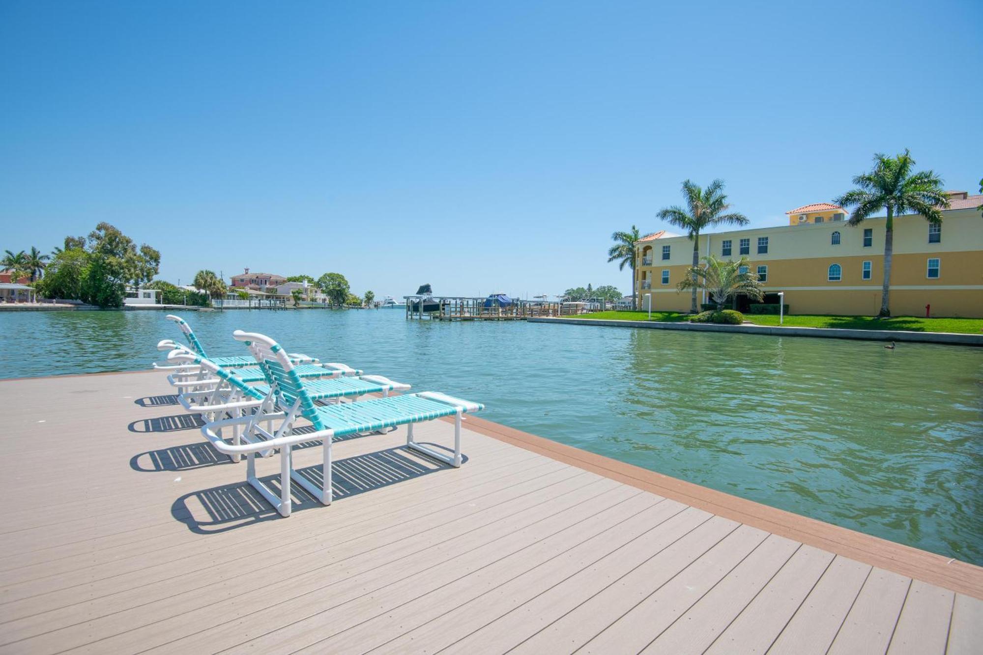 Open - Beach, Free Parking, Amenities, Family Friendly Holiday home *