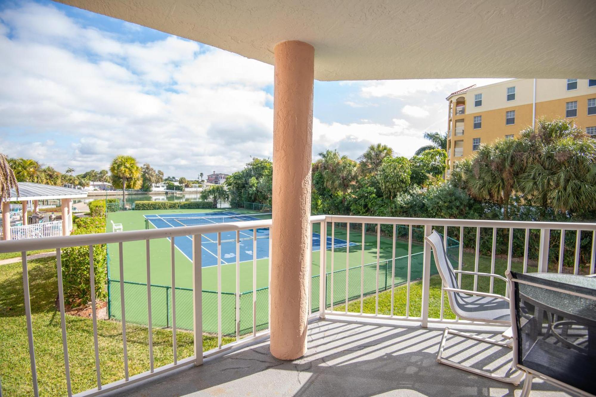Holiday home Open - Beach, Free Parking, Amenities, Family Friendly *