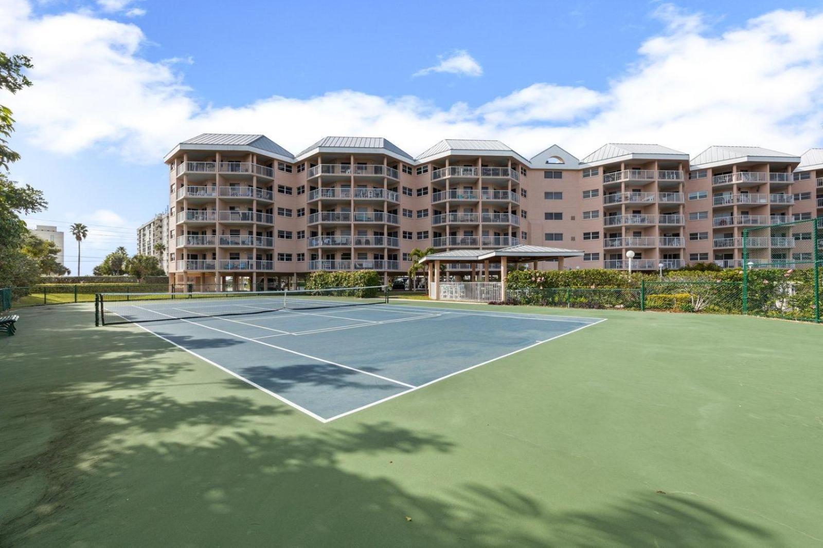 Open - New Owner-renovation/location/walk To *