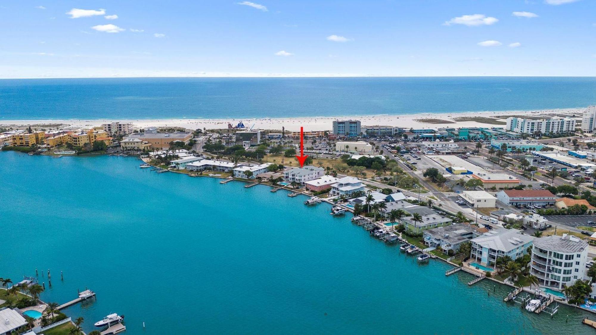 Open - Waterfront - Pool/walk To Beach/dining/shops *