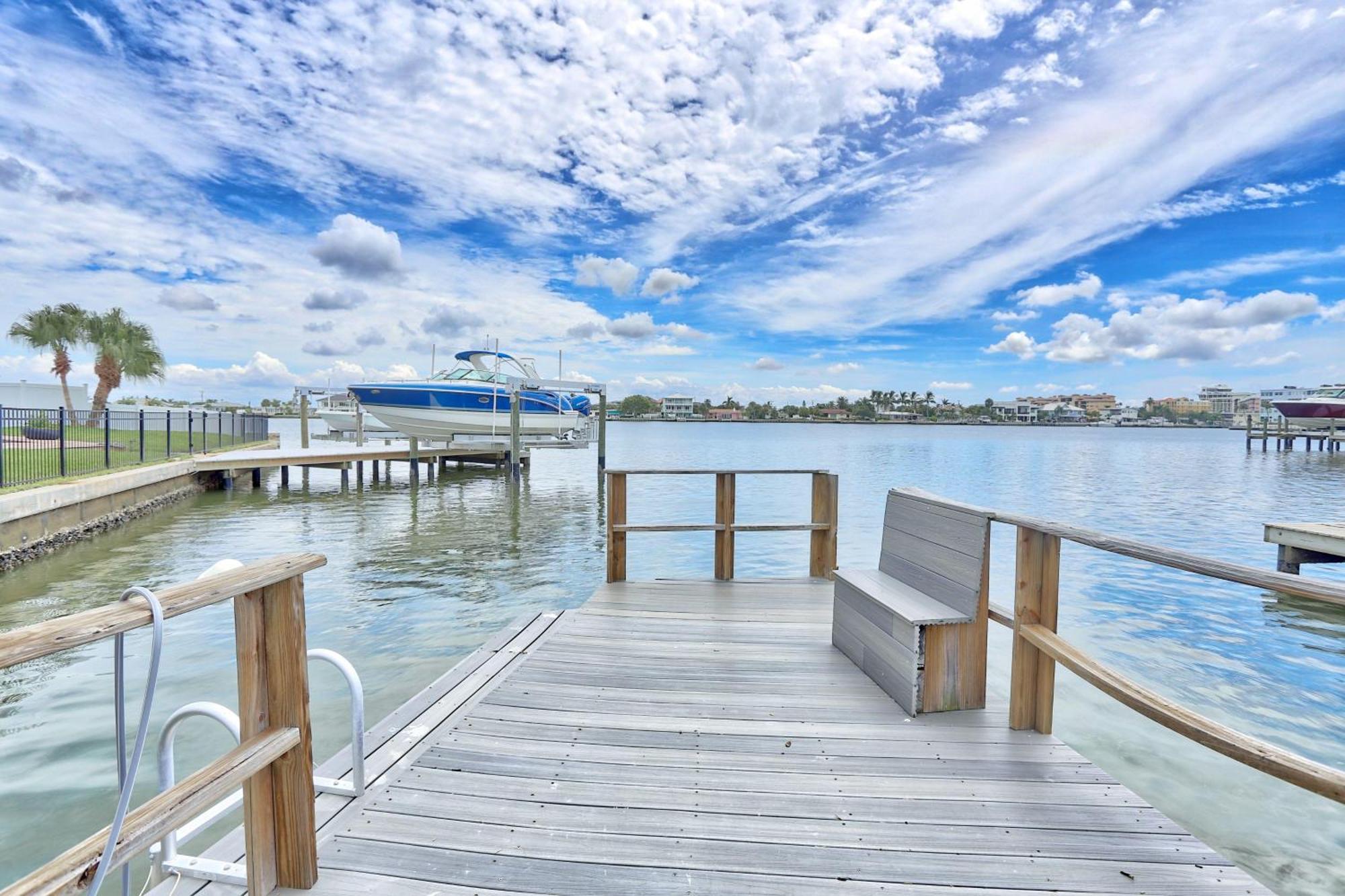 At Bahia Shores-whole Holiday home St. Pete Beach