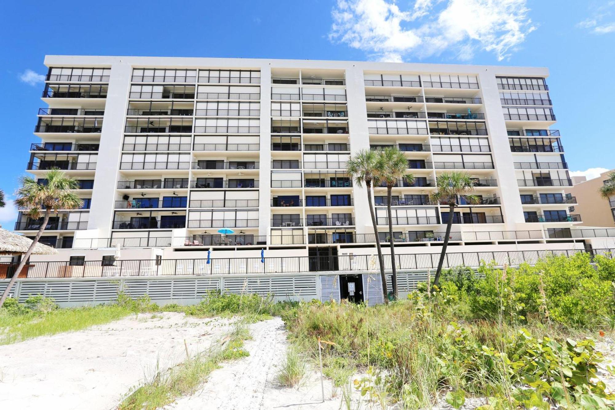 Ocean Sands 1-808 Holiday home