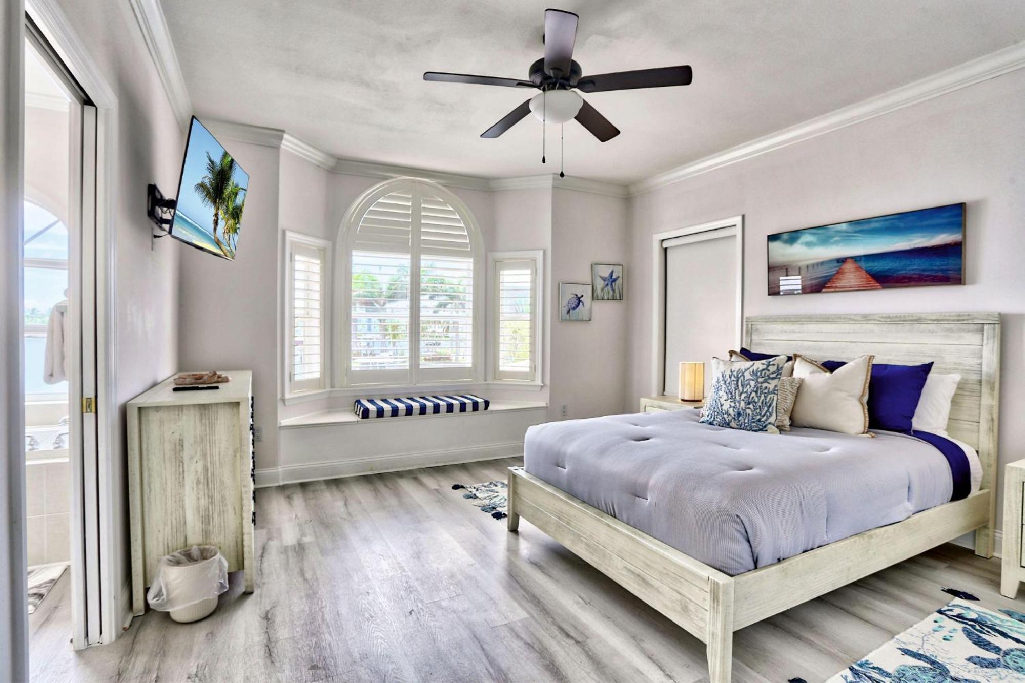 At Bahia Shores-whole Holiday home *