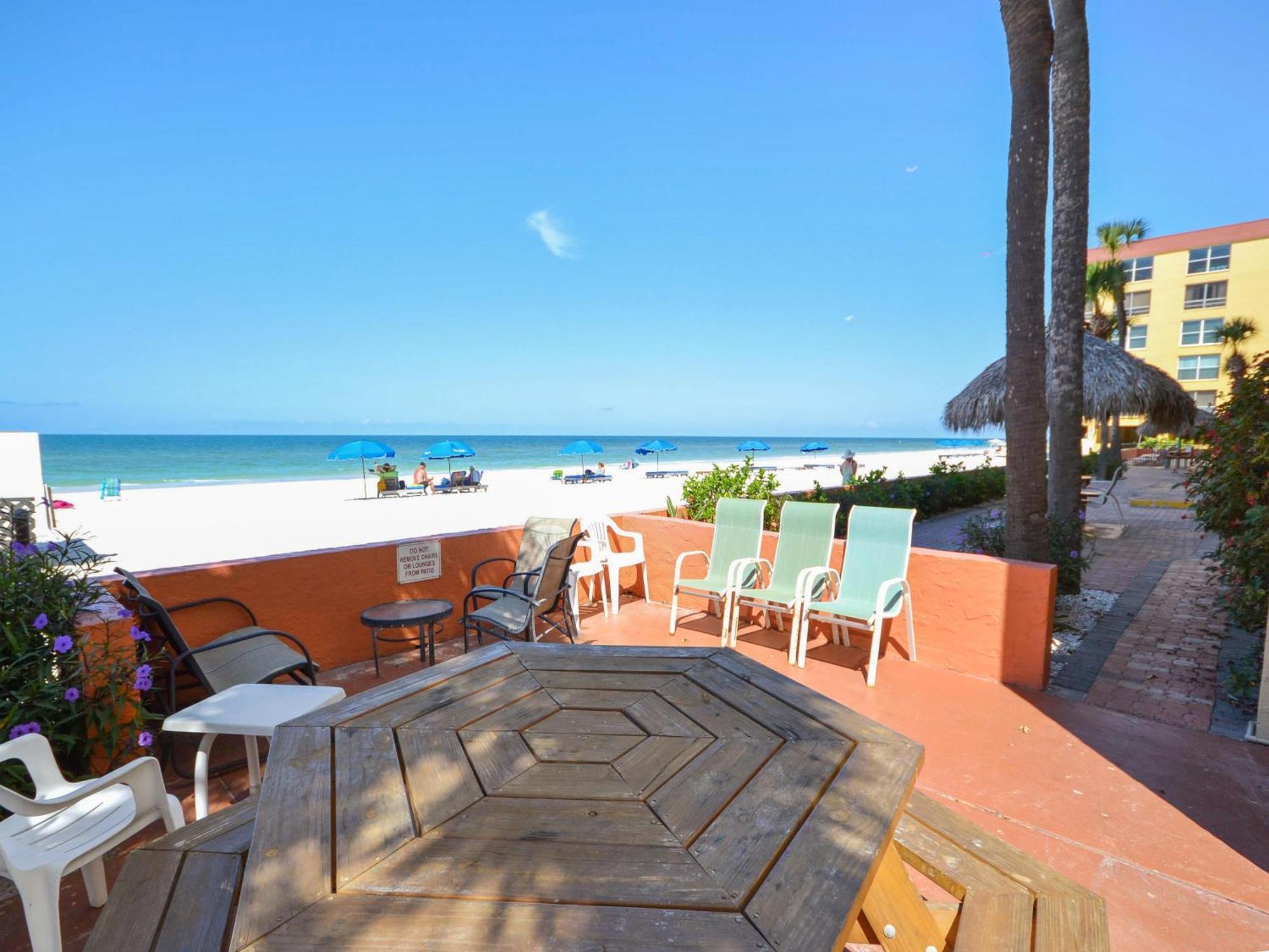 Brisas 404 Apartment *