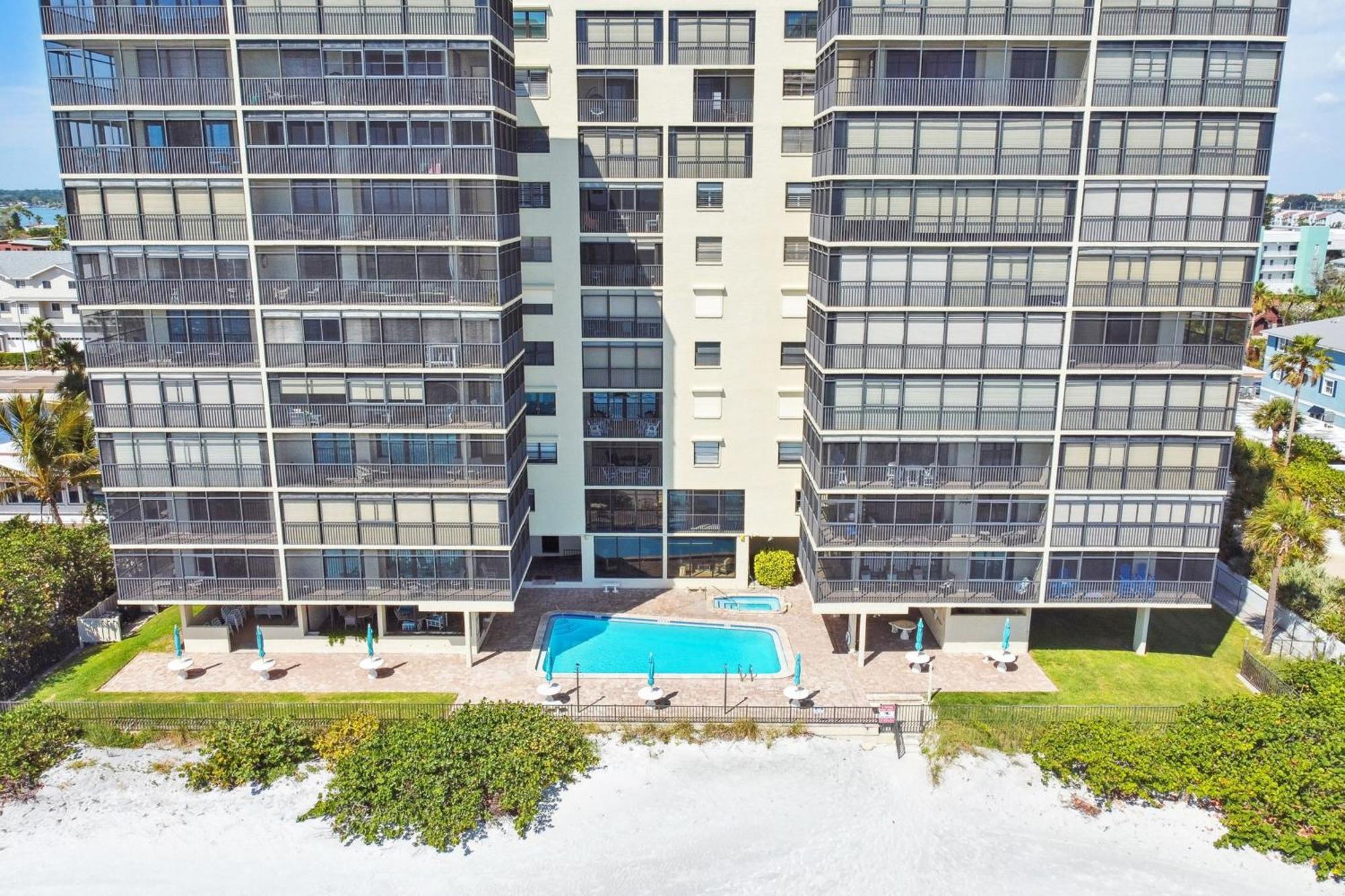 Shores Of Madeira- Madeira Beach, Fl Apartment *