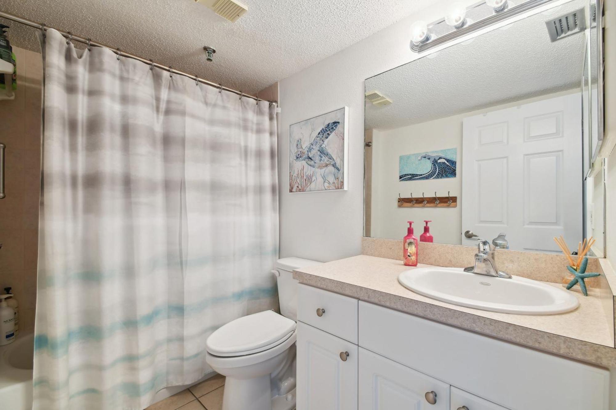 Apartment Shores Of Madeira- Madeira Beach, Fl *