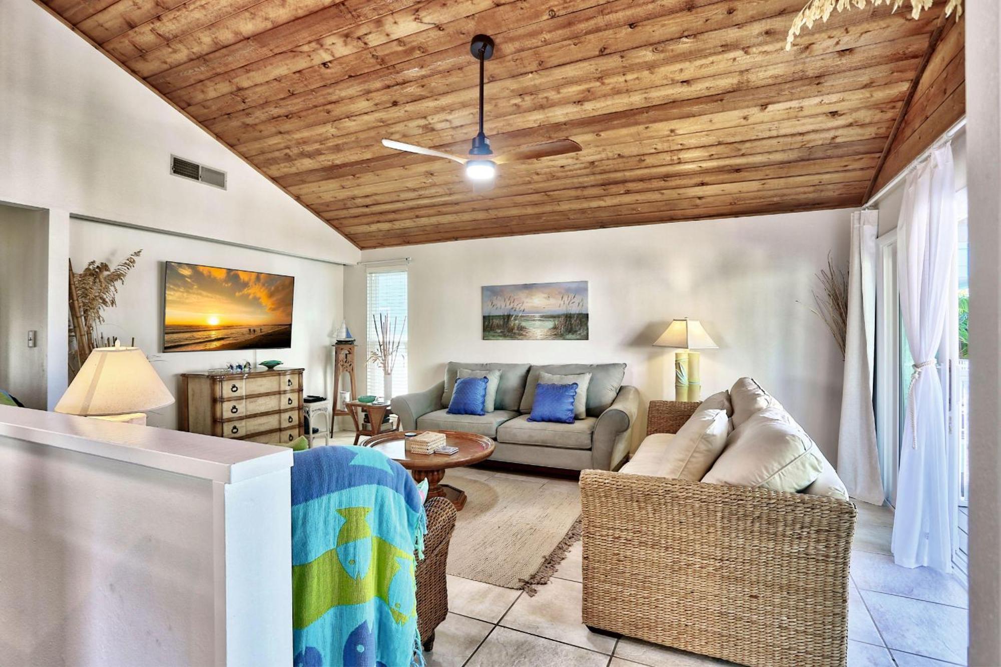 Bearadise Log Cabin *