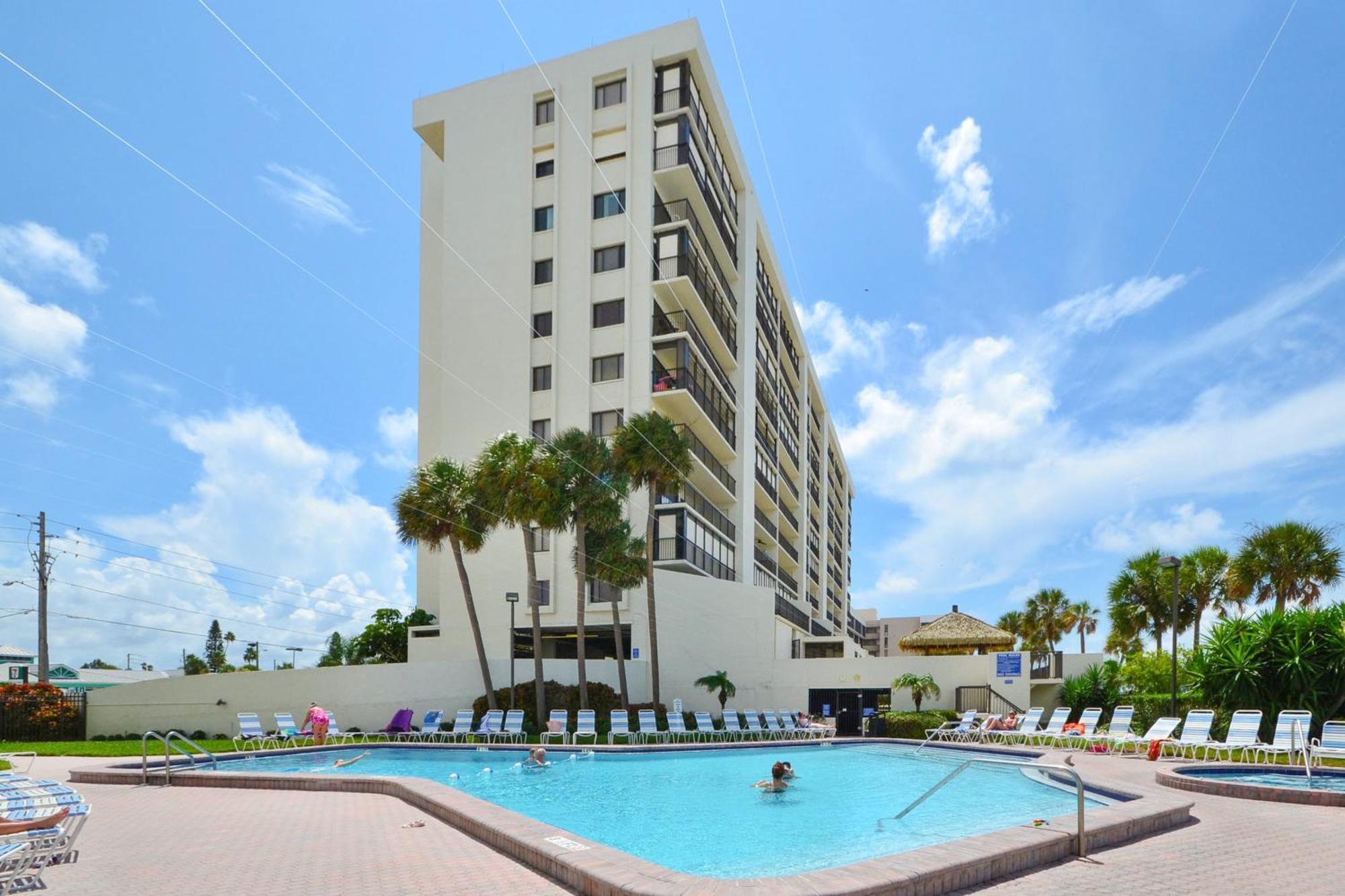 Ocean Sands 908 Apartment *
