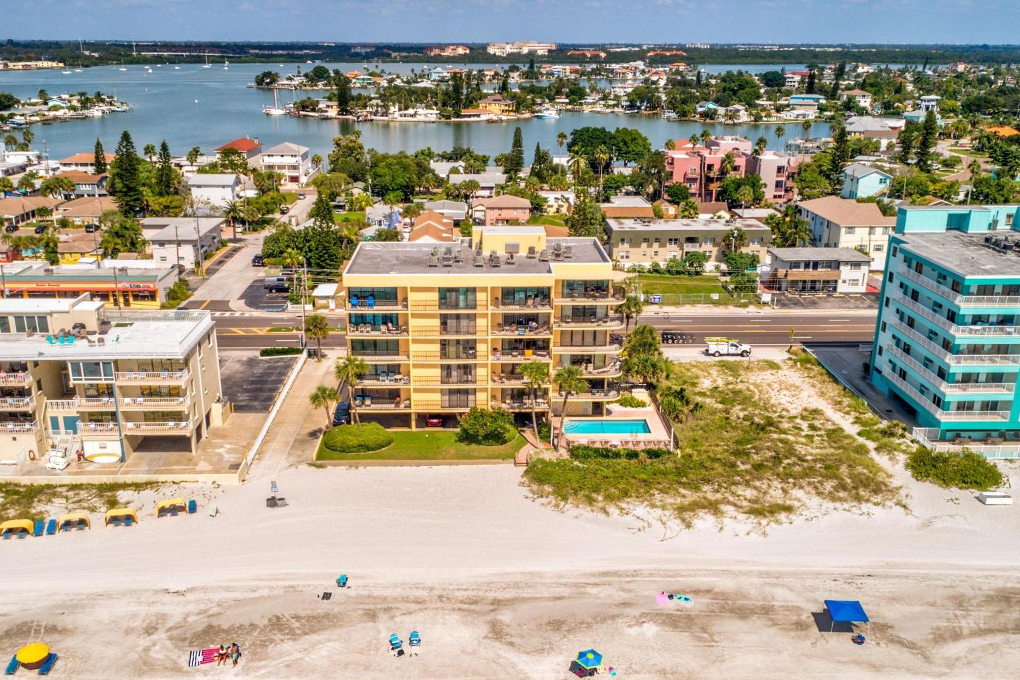 Holiday home Trillium 1a - Premier St. Pete Beach