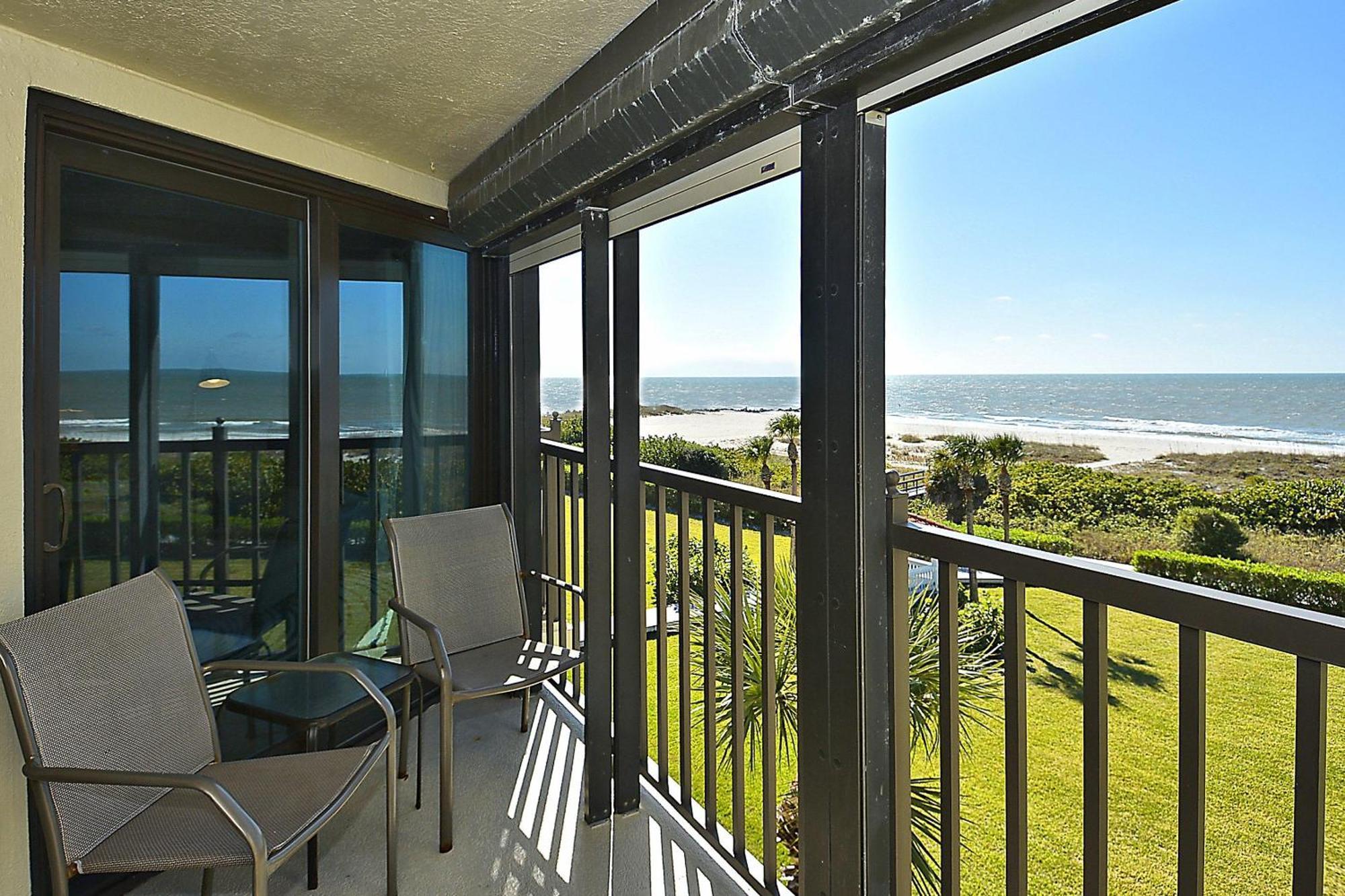 Holiday home Land's End 8-403 Front - Premier St. Pete Beach