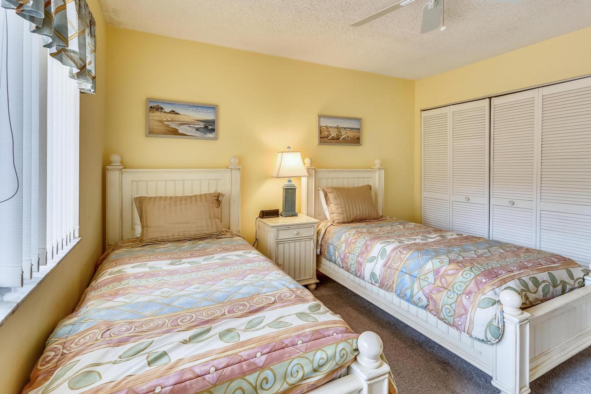 Land's End 9-202 Front Holiday home