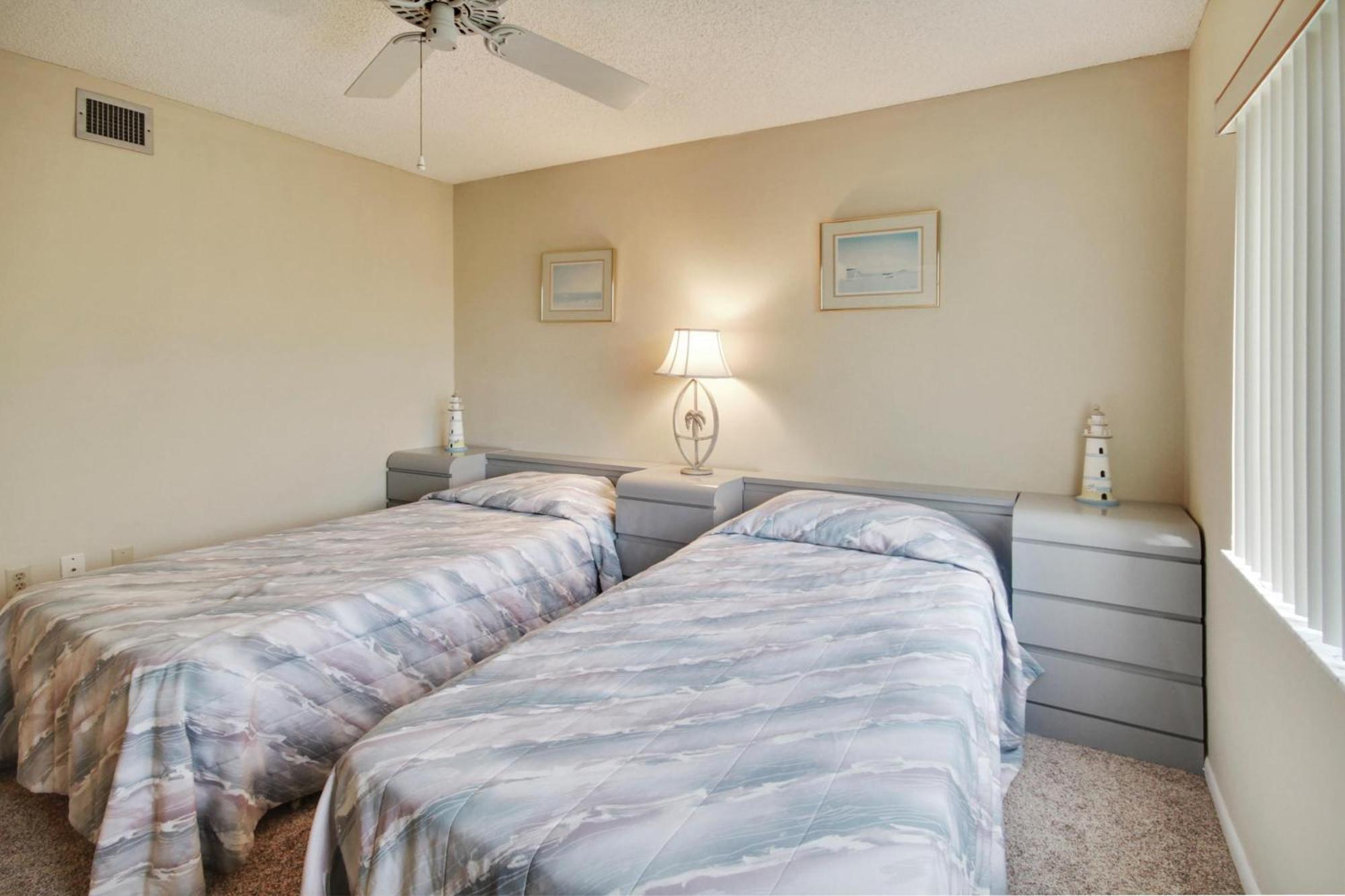 Land's End 3-406 Bay Front Holiday home *