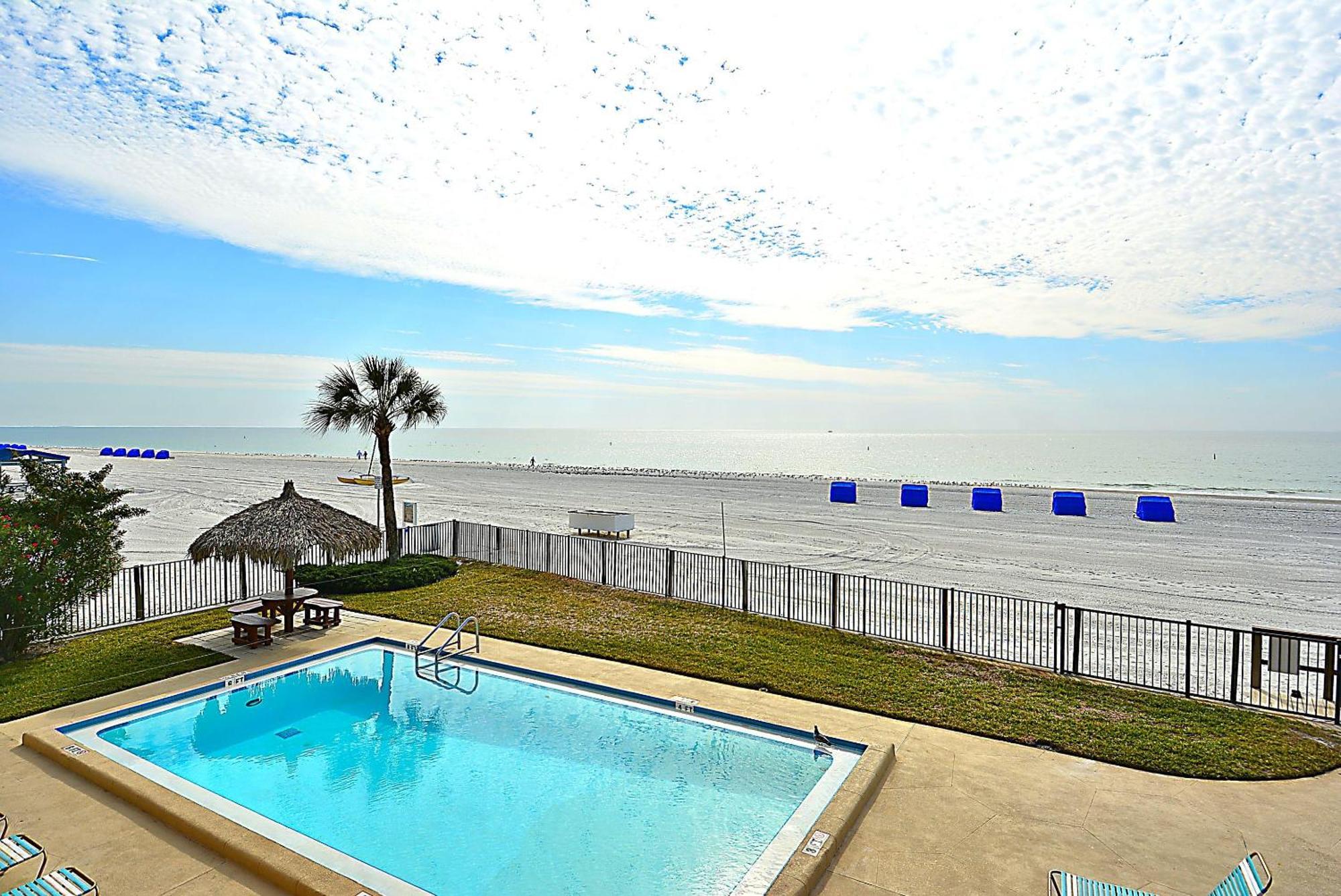 Holiday home Emerald Isle 103 St. Pete Beach