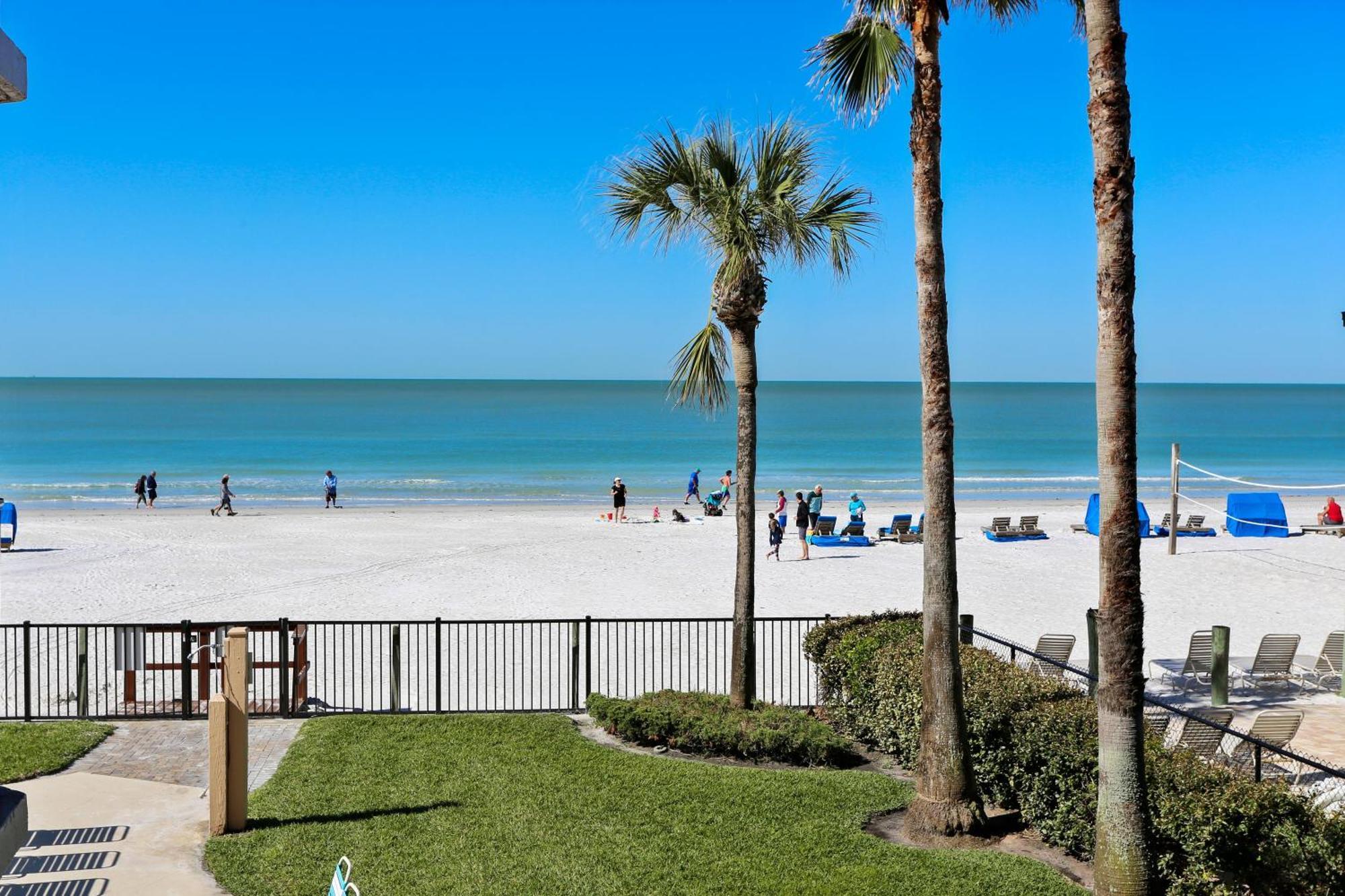 Holiday home Emerald Isle 104 St. Pete Beach