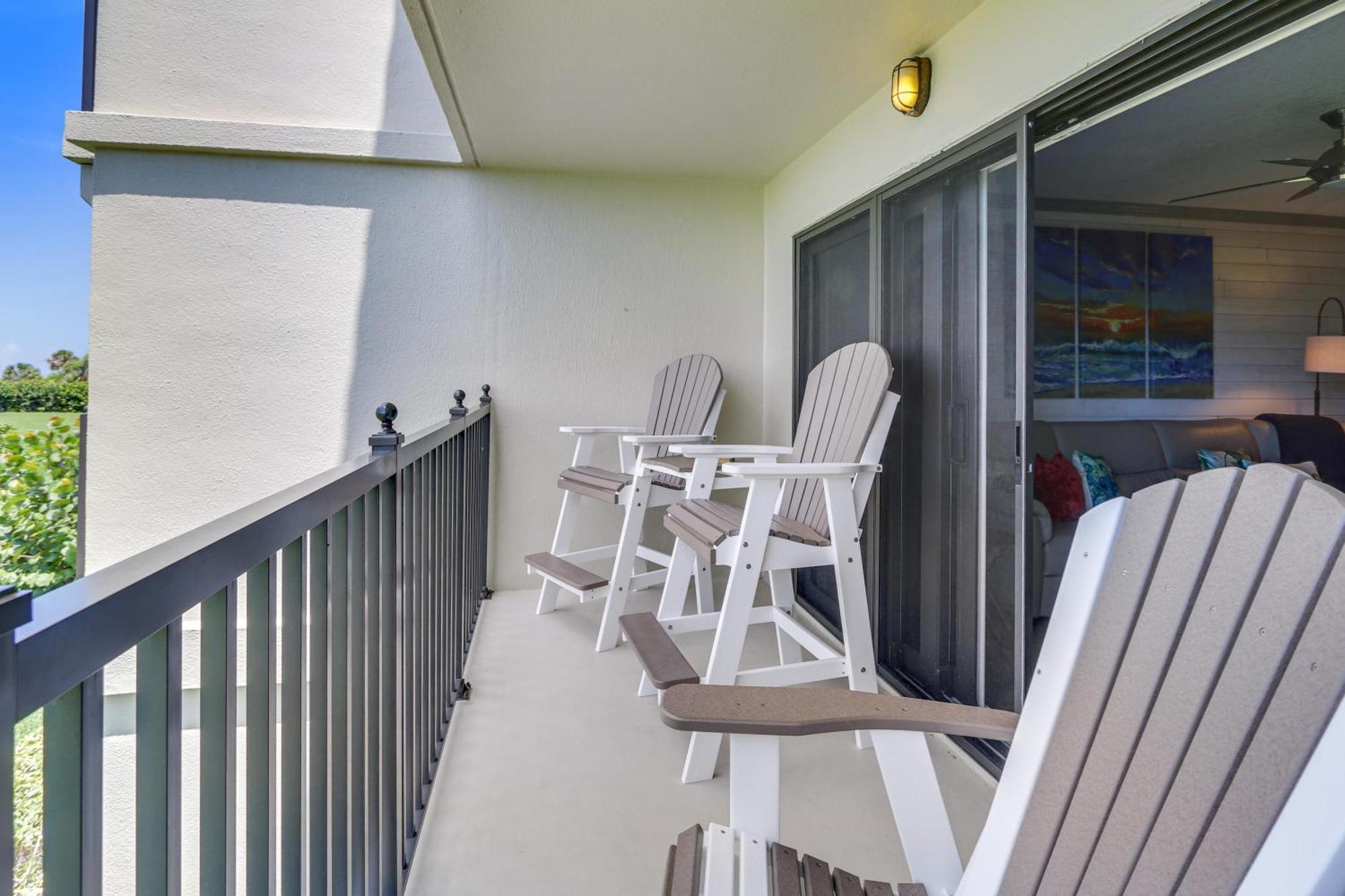 Land's End 10-202 Front - Premier * St. Pete Beach