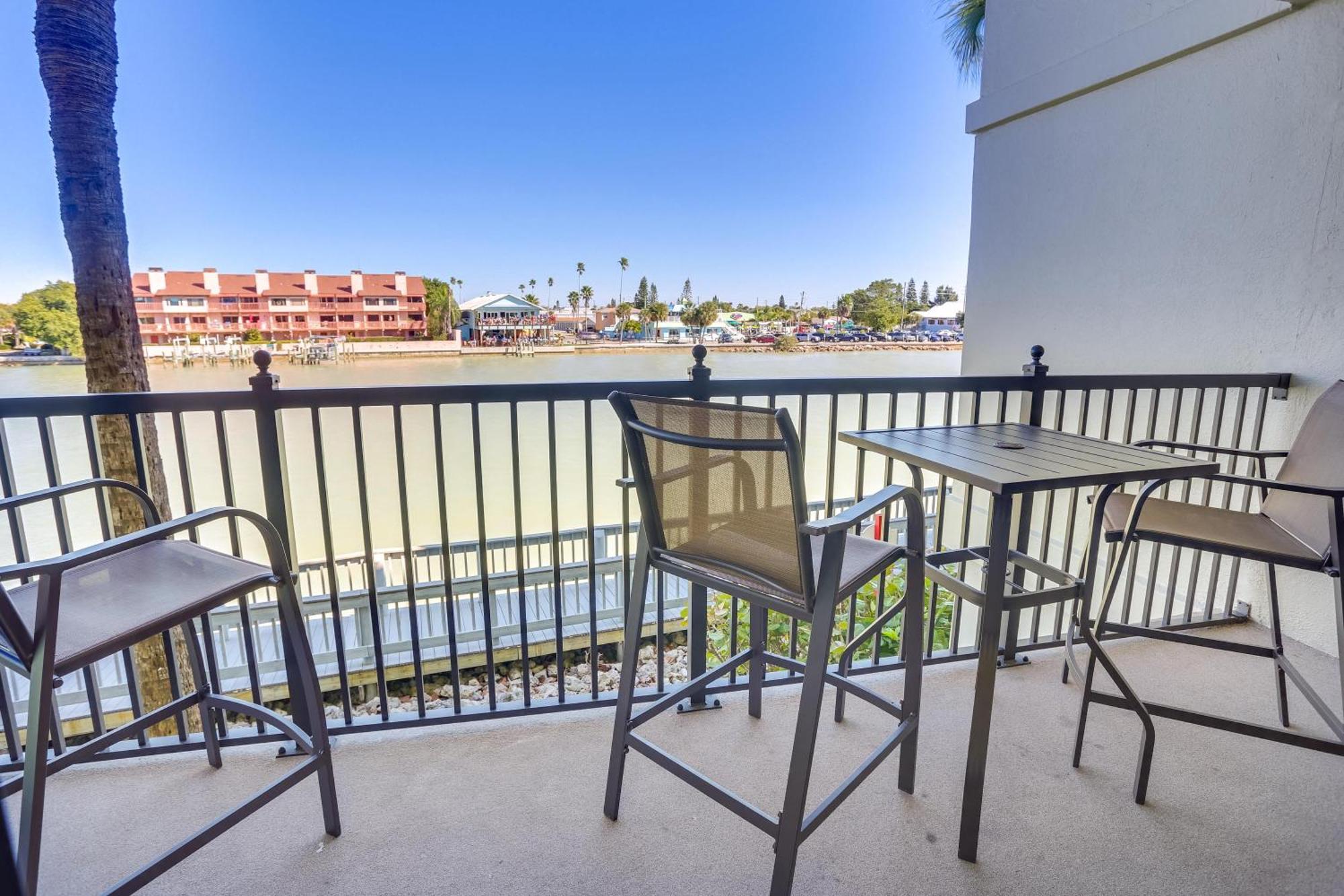 Land's End 3-203 Bay Front - Premier St. Pete Beach