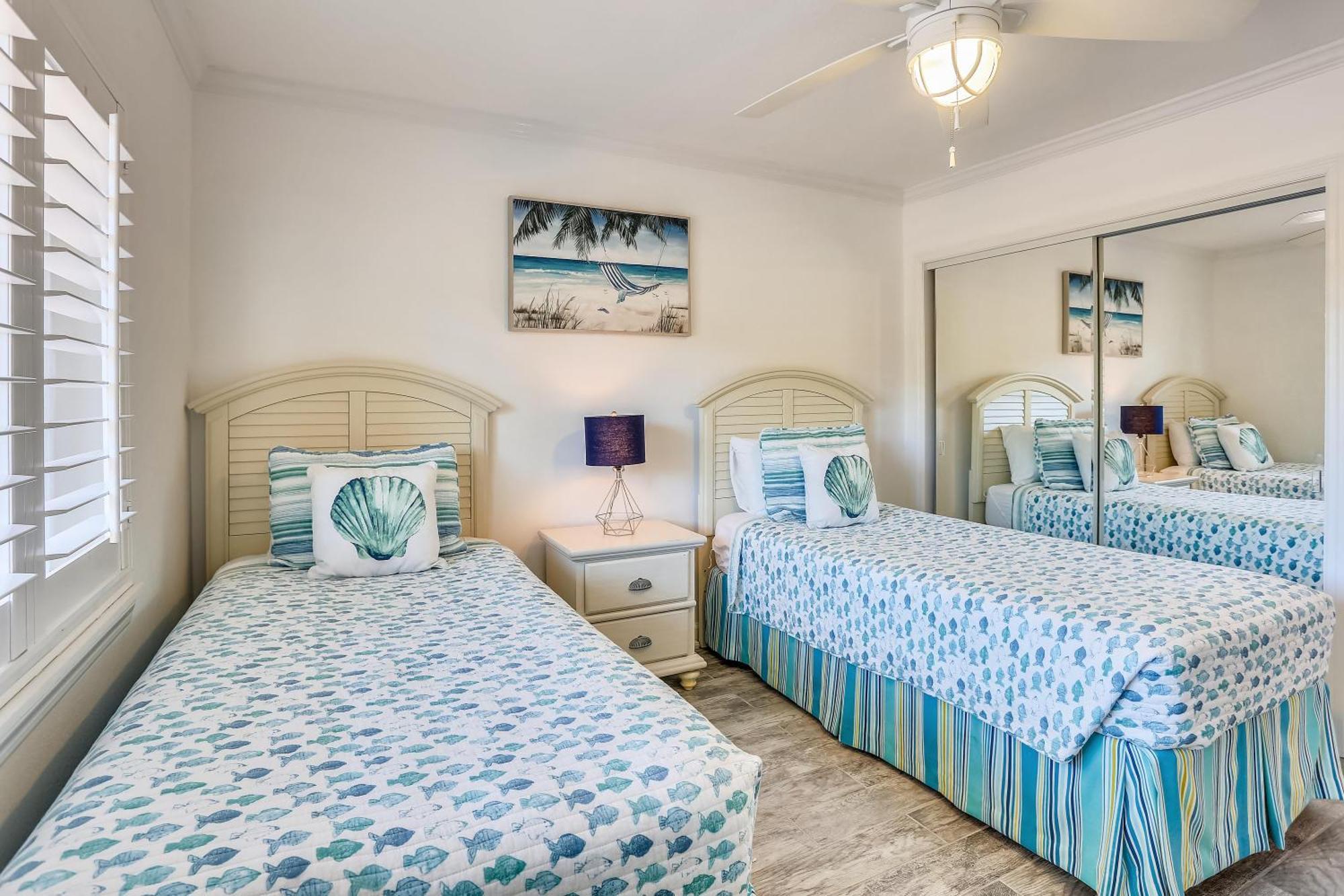 Land's End 3-203 Bay Front - Premier * St. Pete Beach