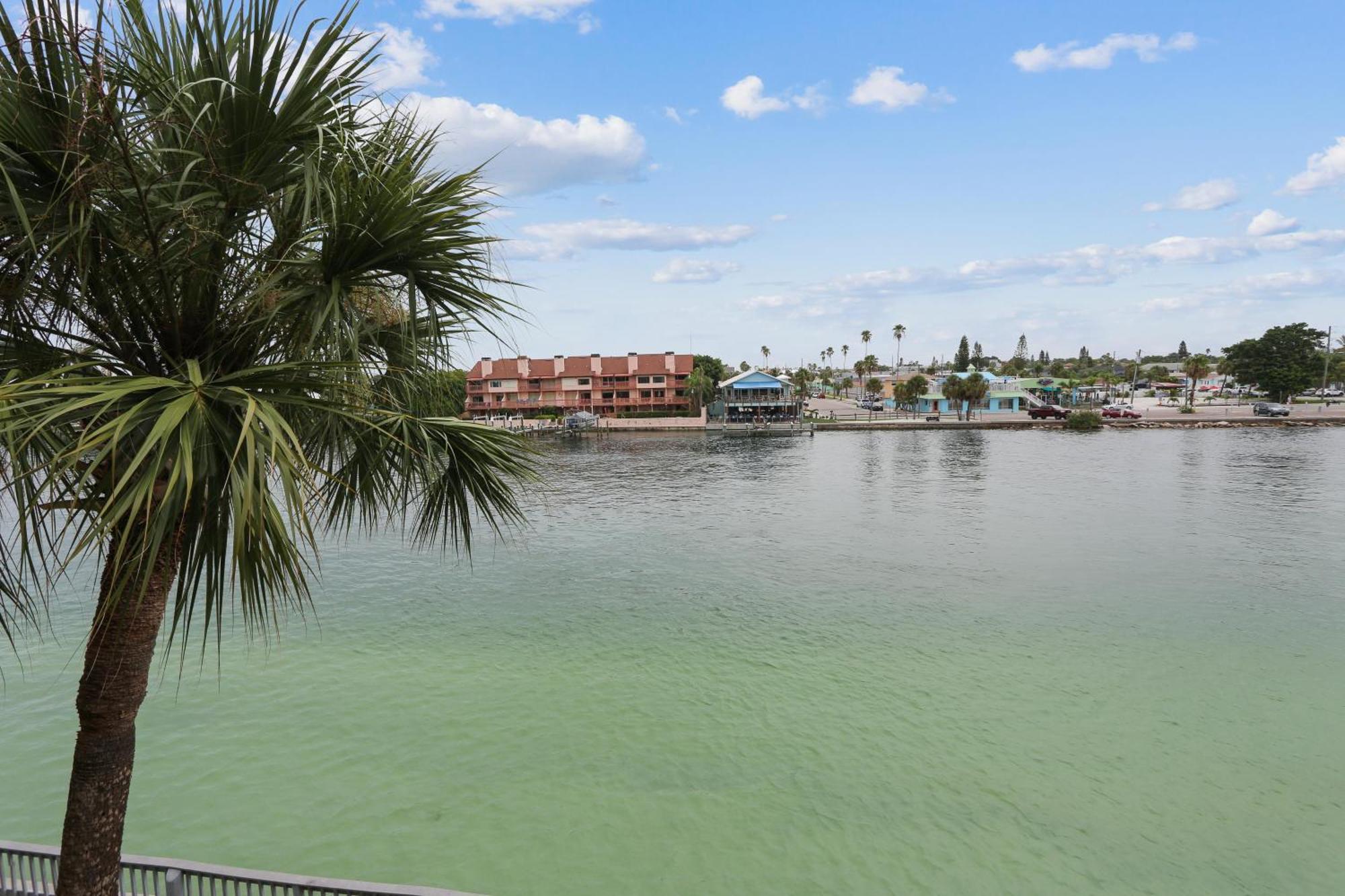 Holiday home Land's End 3-305 Bay Front - Premier