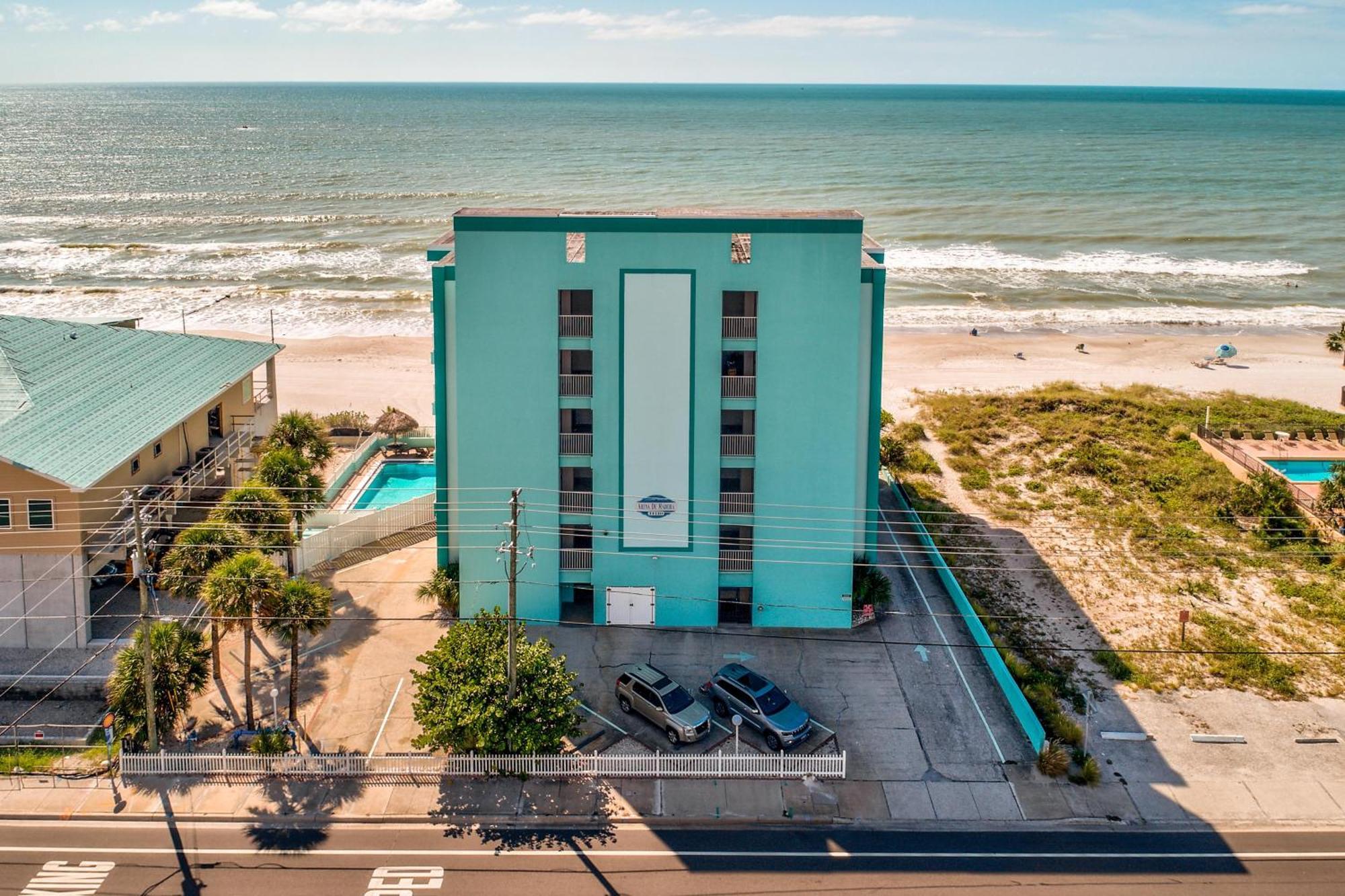 Arena De Madeira 502- Premier Holiday home St. Pete Beach