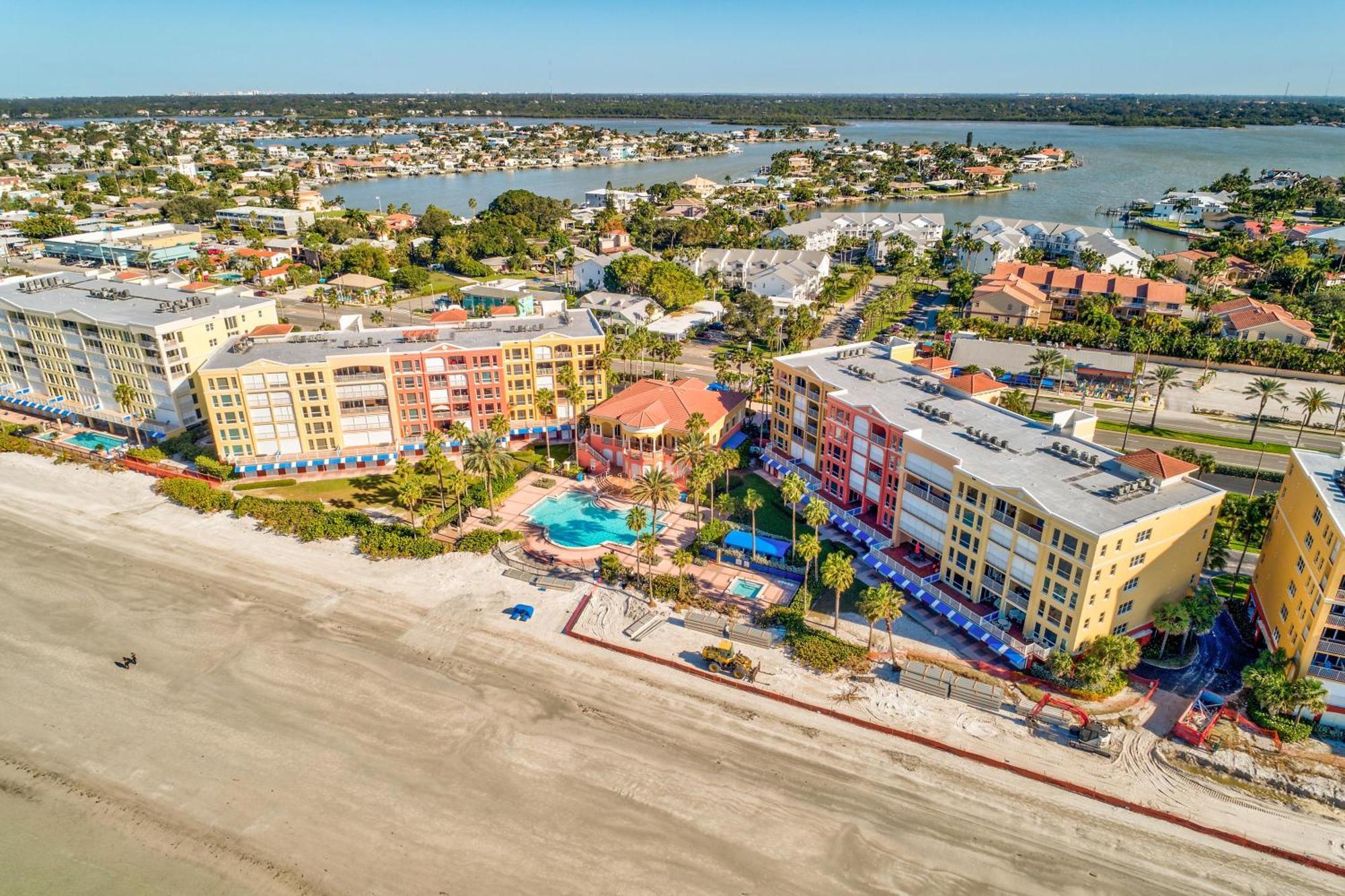 Holiday home Tides 2-423 St. Pete Beach