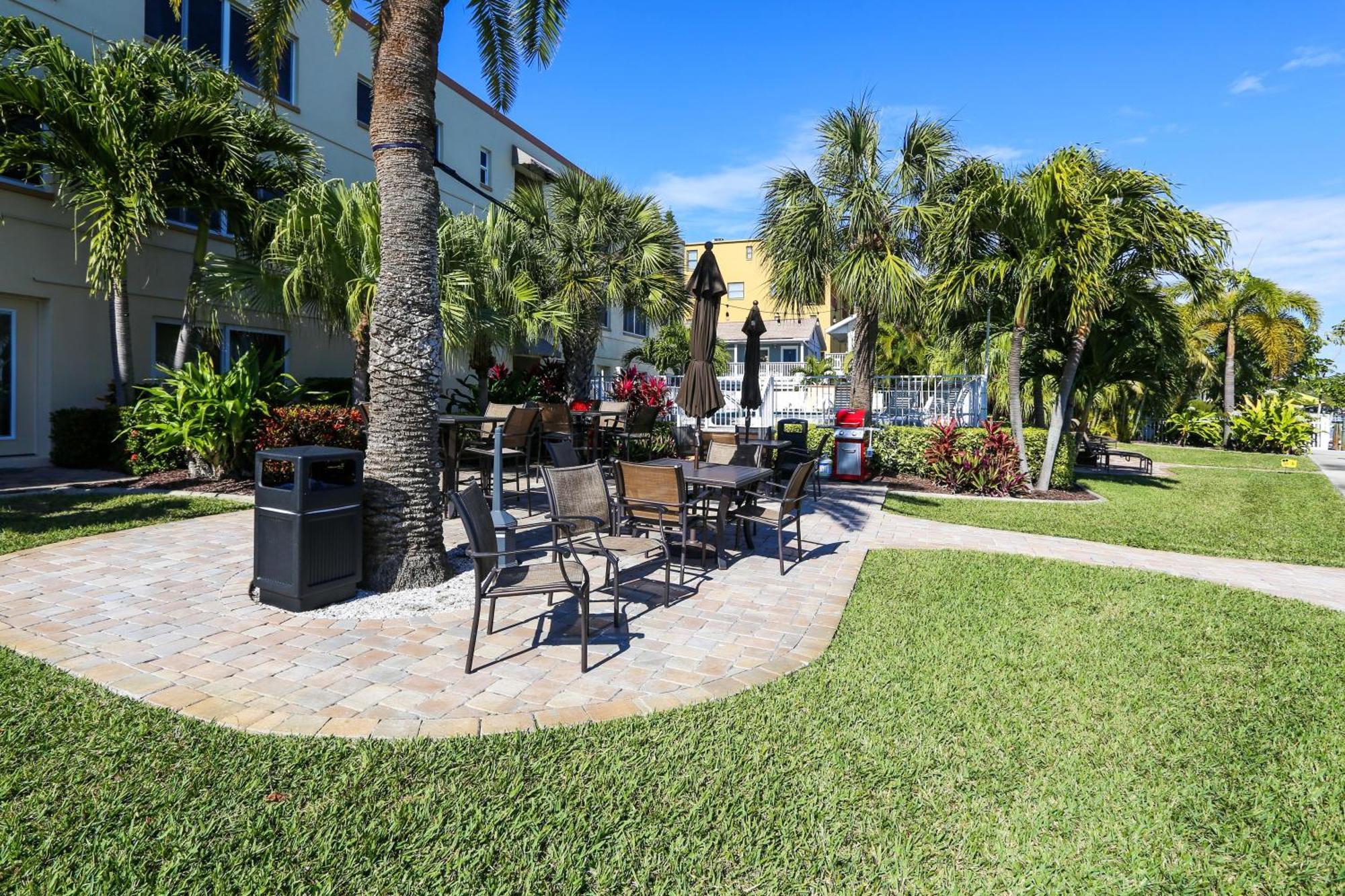 Westwinds 213 * St. Pete Beach