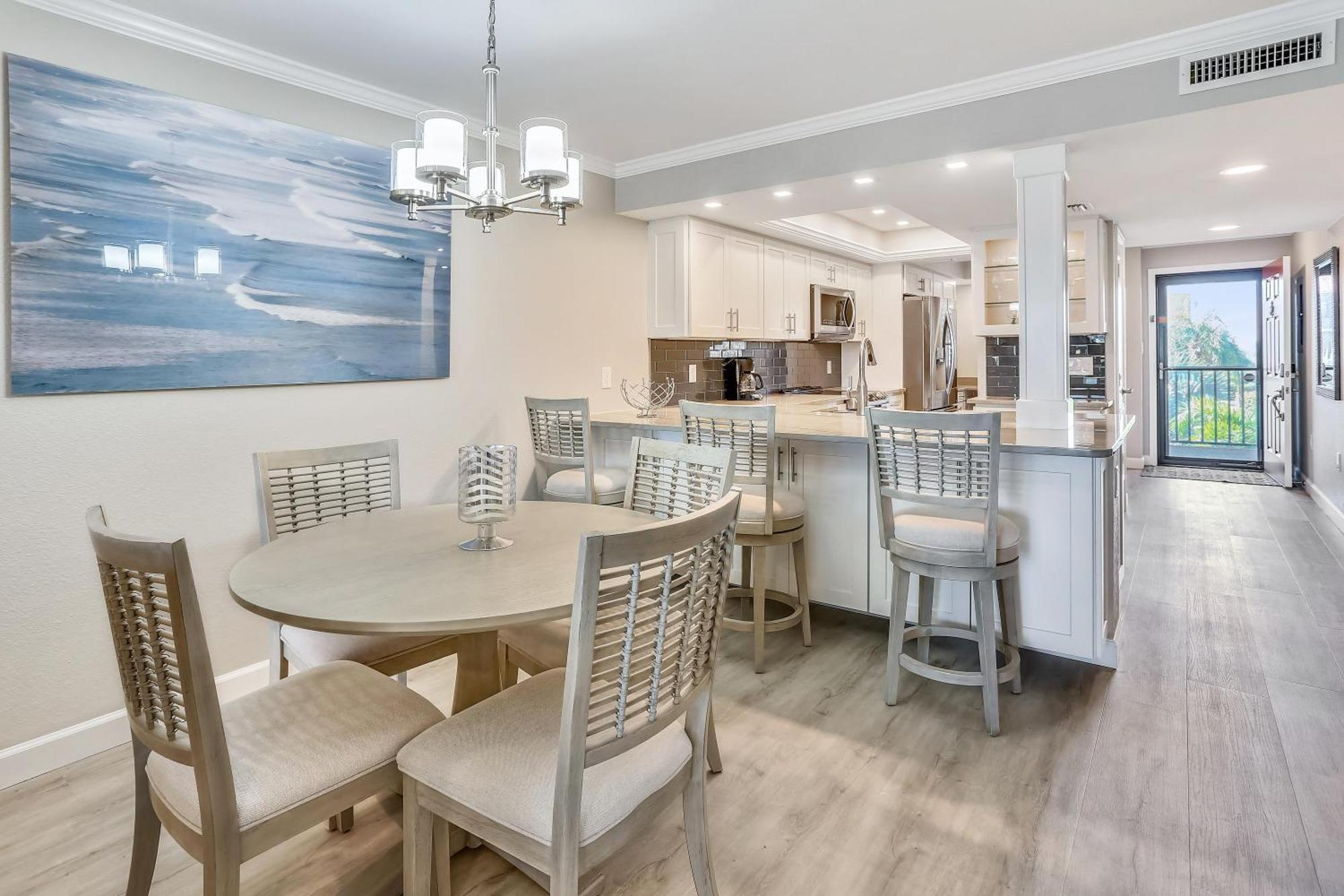 Land's End 3-303 Bay Front - Premier *