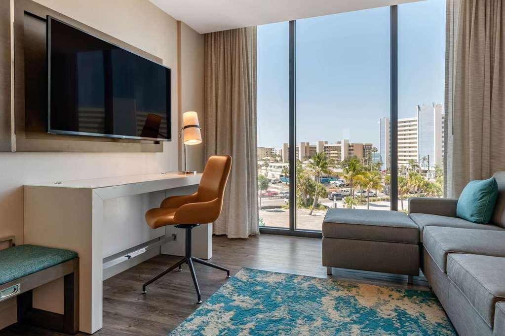 Cambria St Petersburg-madeira Marina Hotel St. Pete Beach