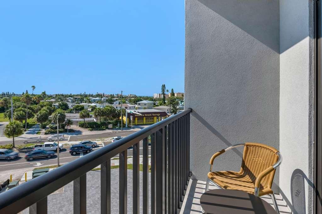 Cambria St Petersburg-madeira Marina St. Pete Beach