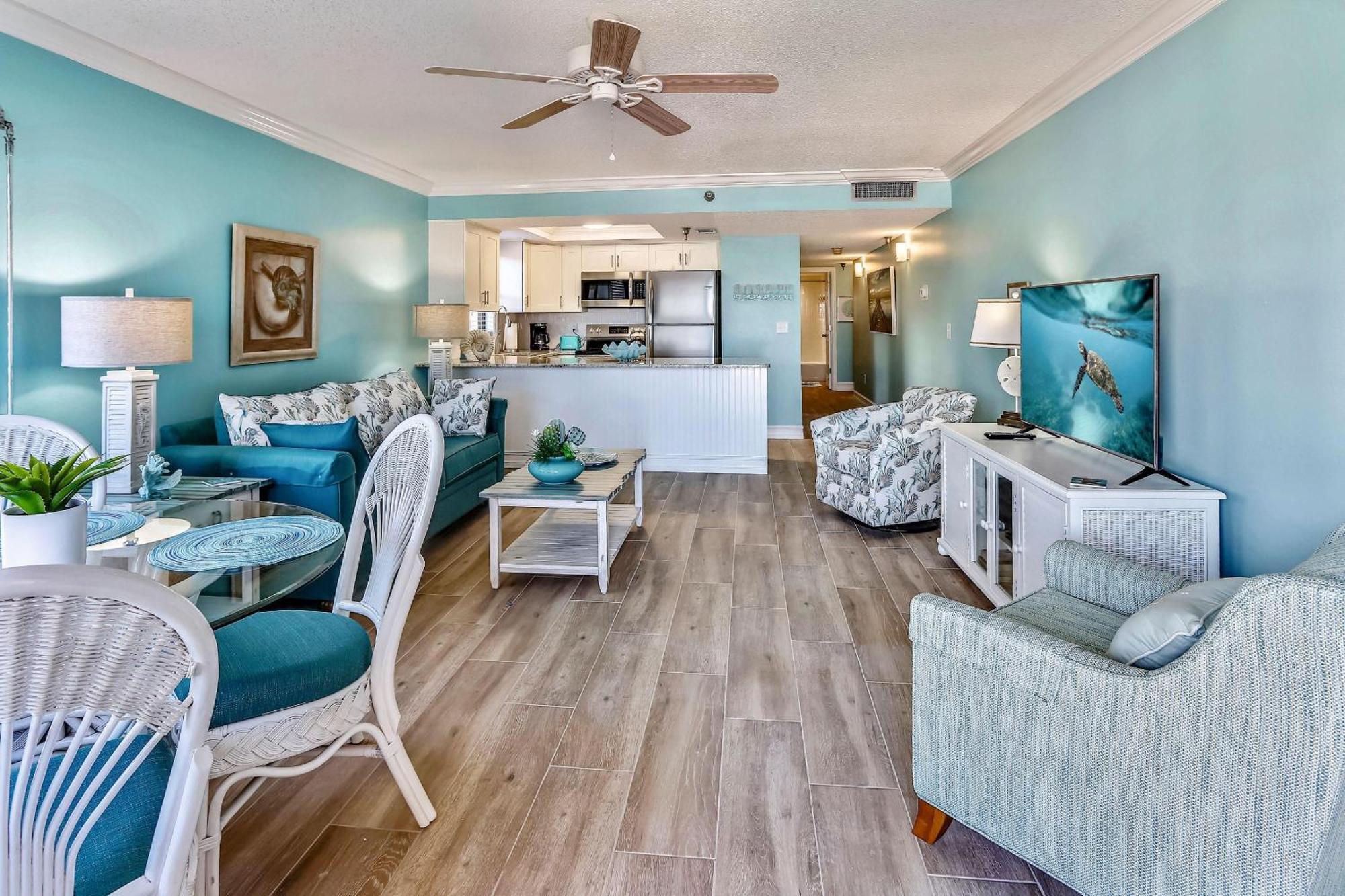 Emerald Isle 104 * St. Pete Beach