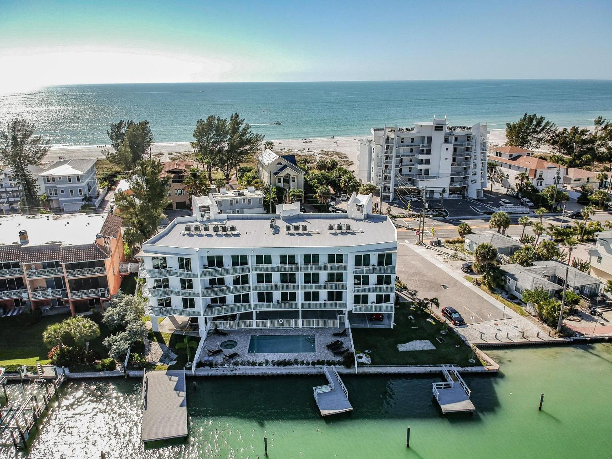 Oceana 202 West Holiday home St. Pete Beach
