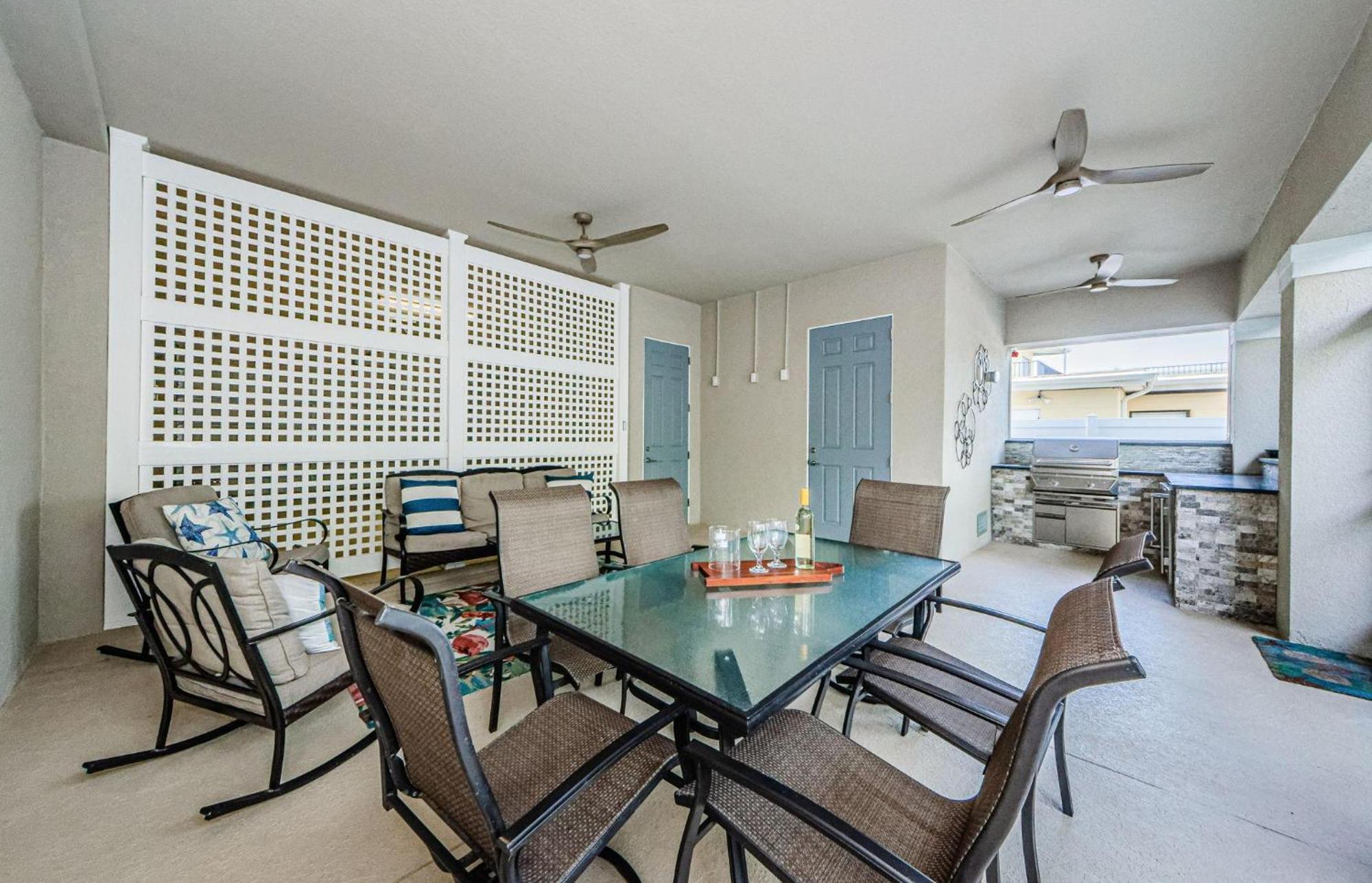 Oceanside Beach Holiday home