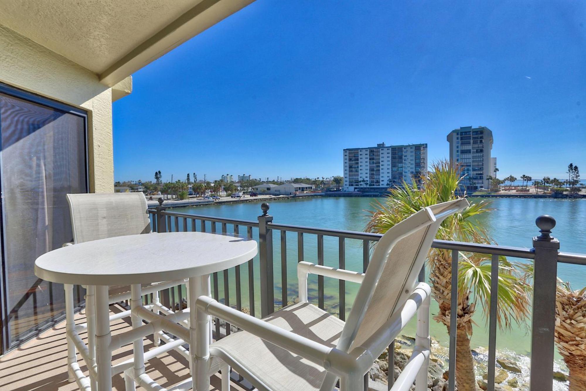 Holiday home Land's End 5-302 Gulf-bay Front - Premier