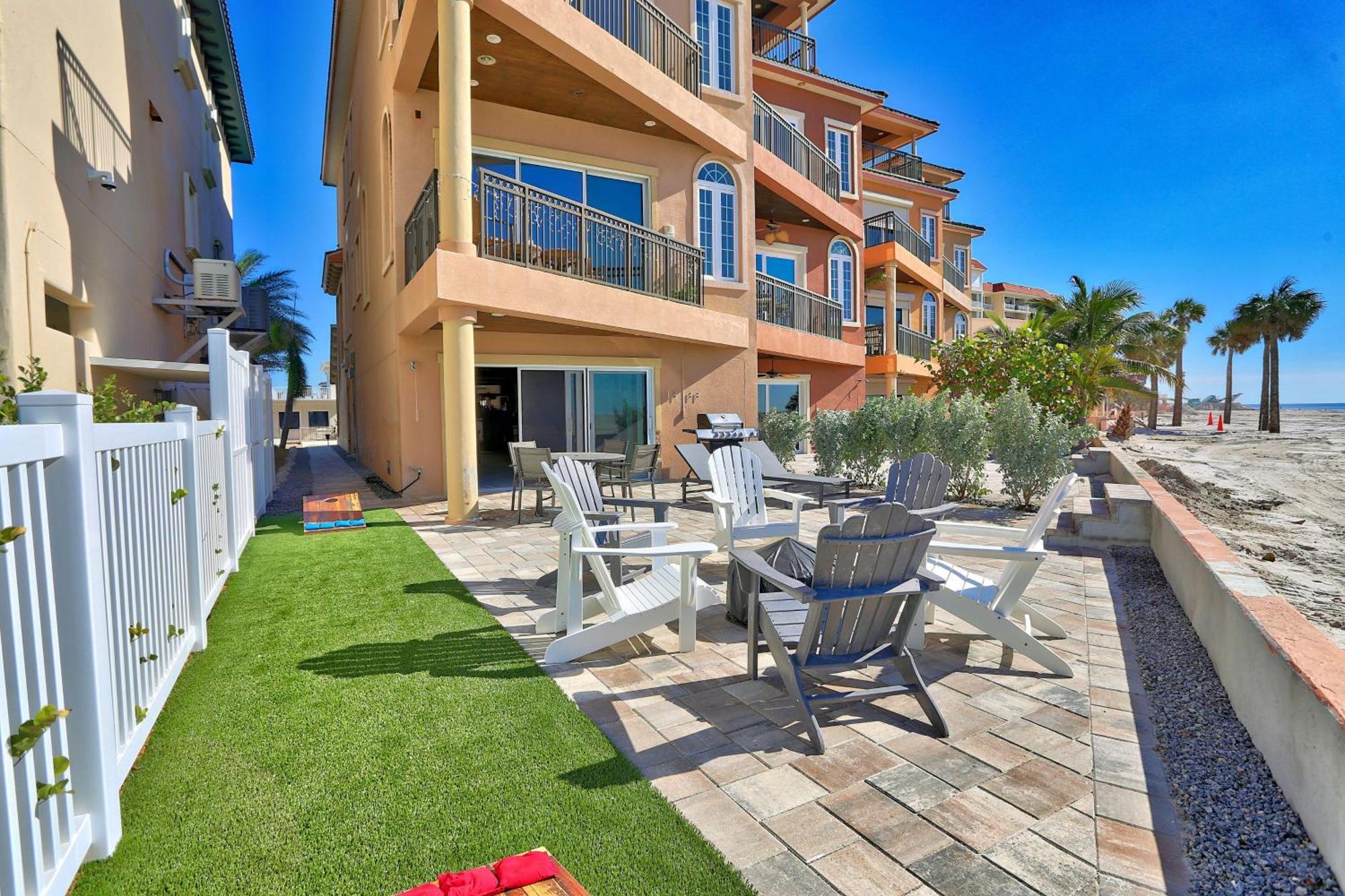 Seaclusion Townhome Holiday home St. Pete Beach
