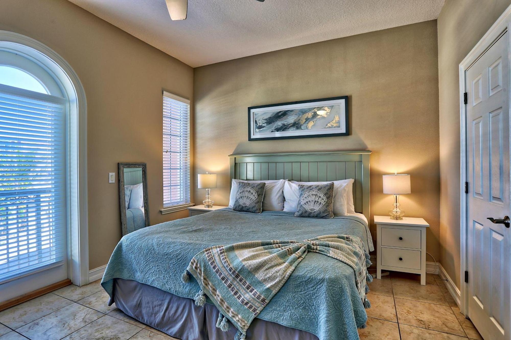 Seaclusion Townhome Holiday home