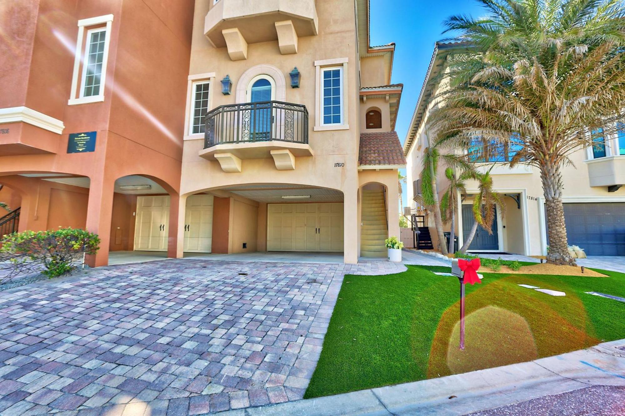 Holiday home Seaclusion Townhome *
