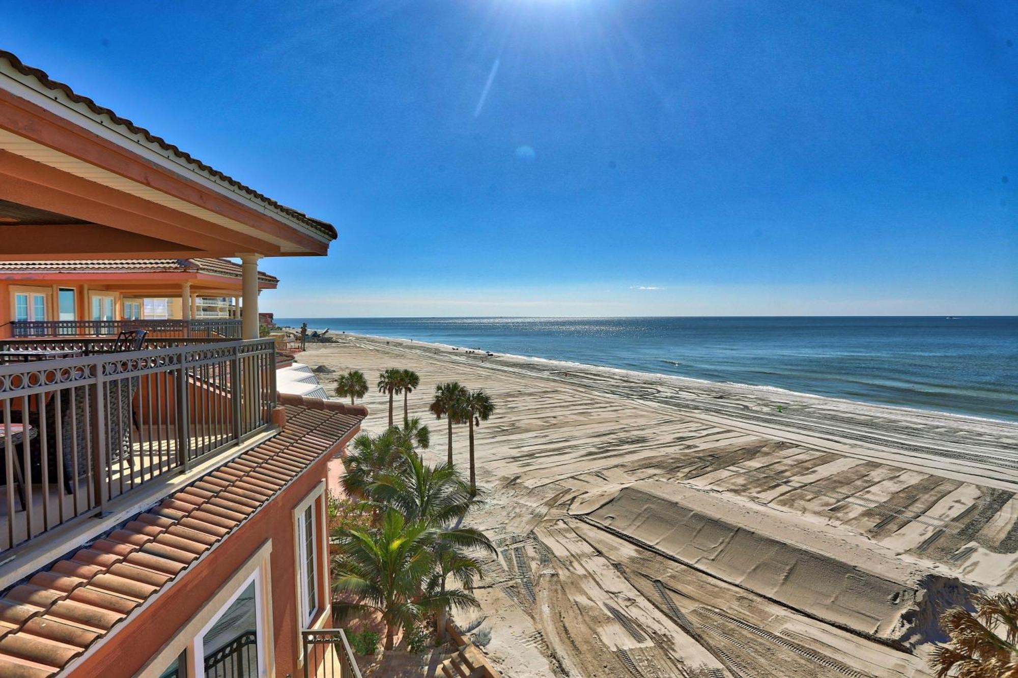 Holiday home Seaclusion Townhome *