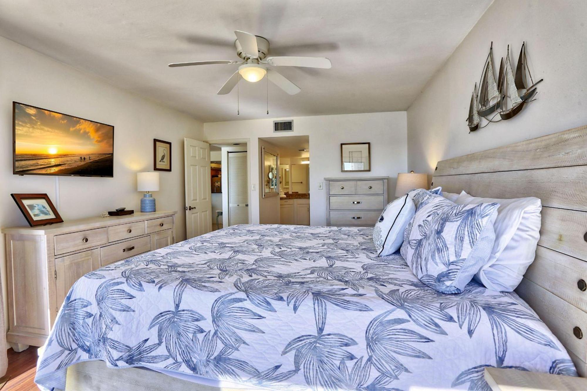 Holiday home Land's End 5-302 Gulf-bay Front - Premier