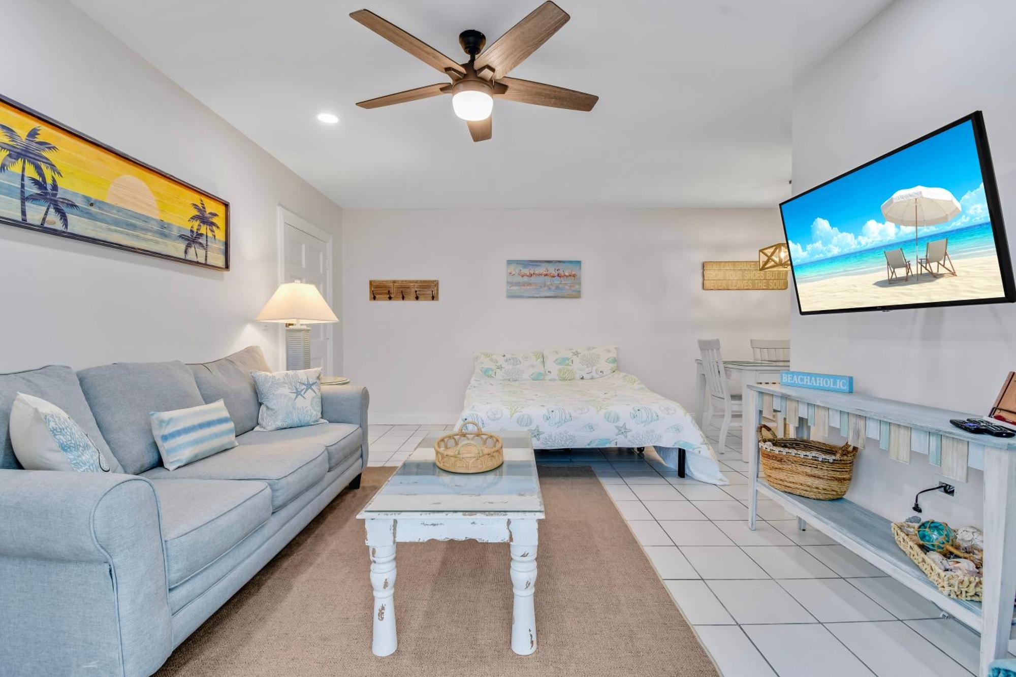 Funshine Pointe Capri Apartment St. Pete Beach