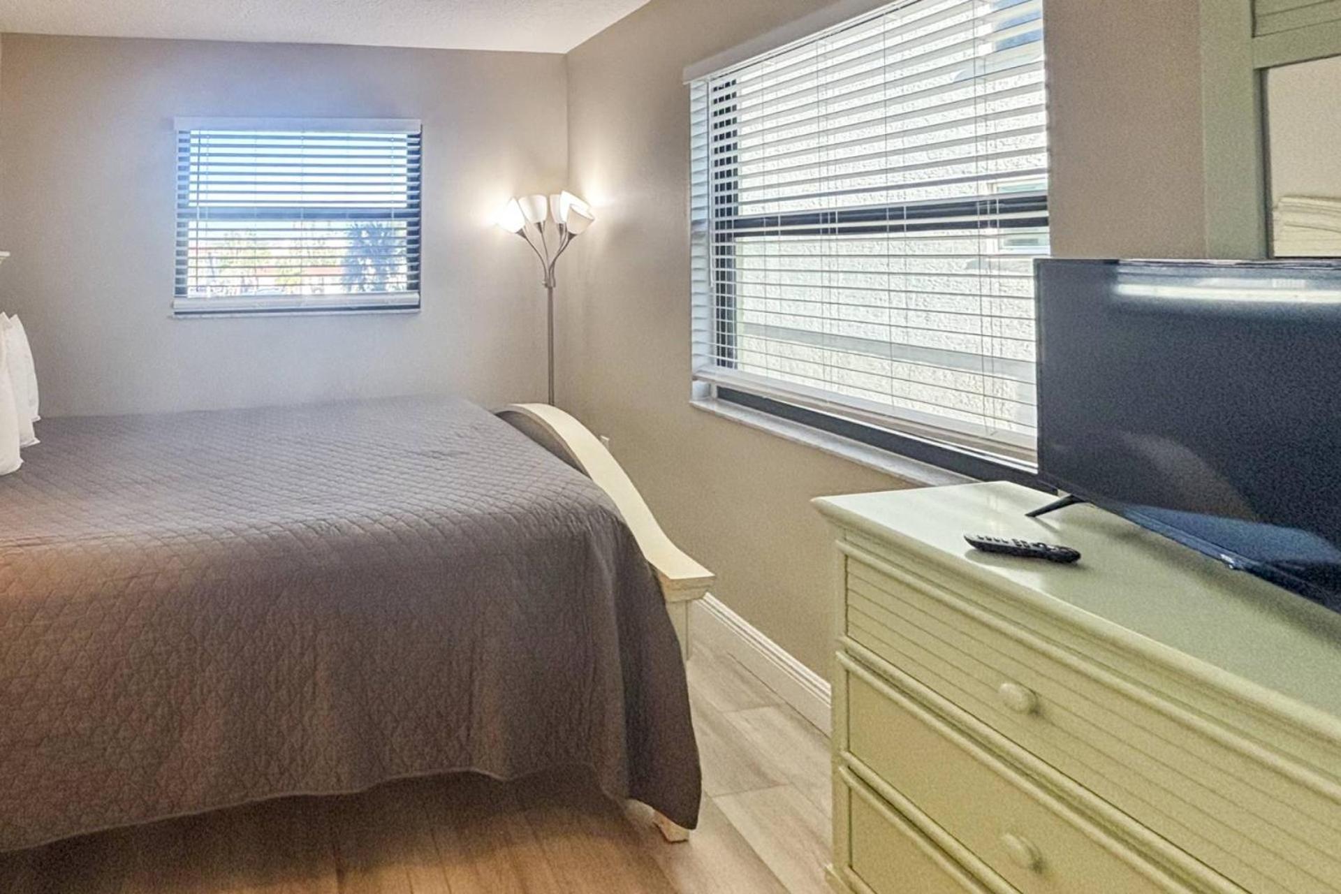 Holiday home 101 - Brisas St. Pete Beach